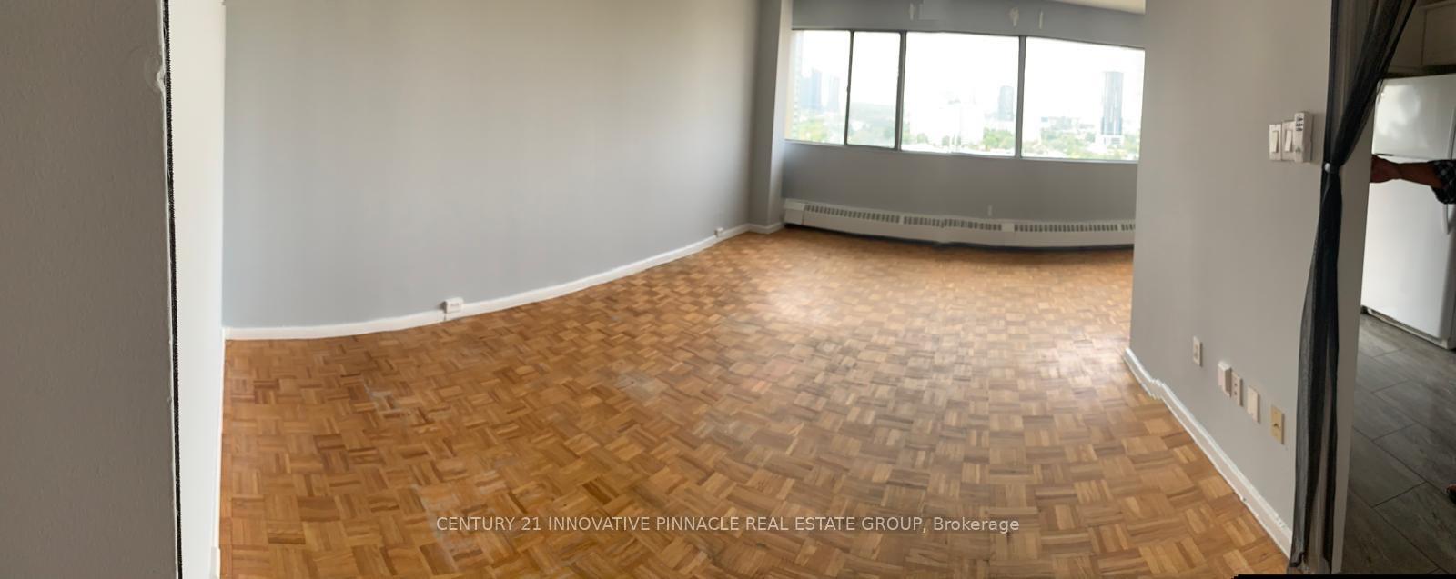 Photo 2 of Unit 1909, 10 Sunny Glenway, Toronto, Flemingdon Park — HOMEH