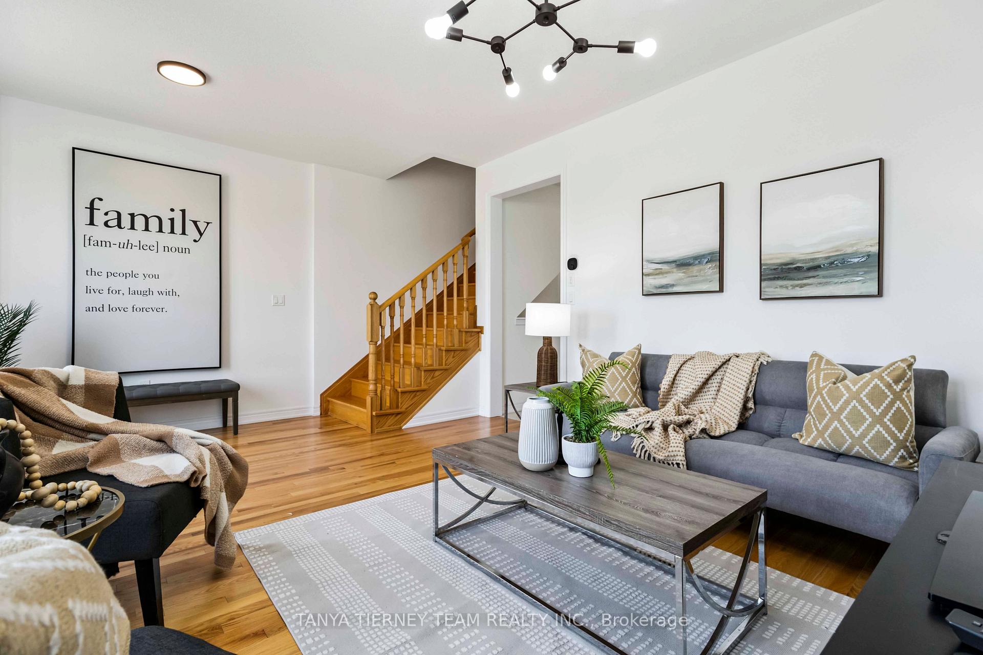 Photo 21 of 36 Dockside Way, Whitby, Port Whitby — HOMEH