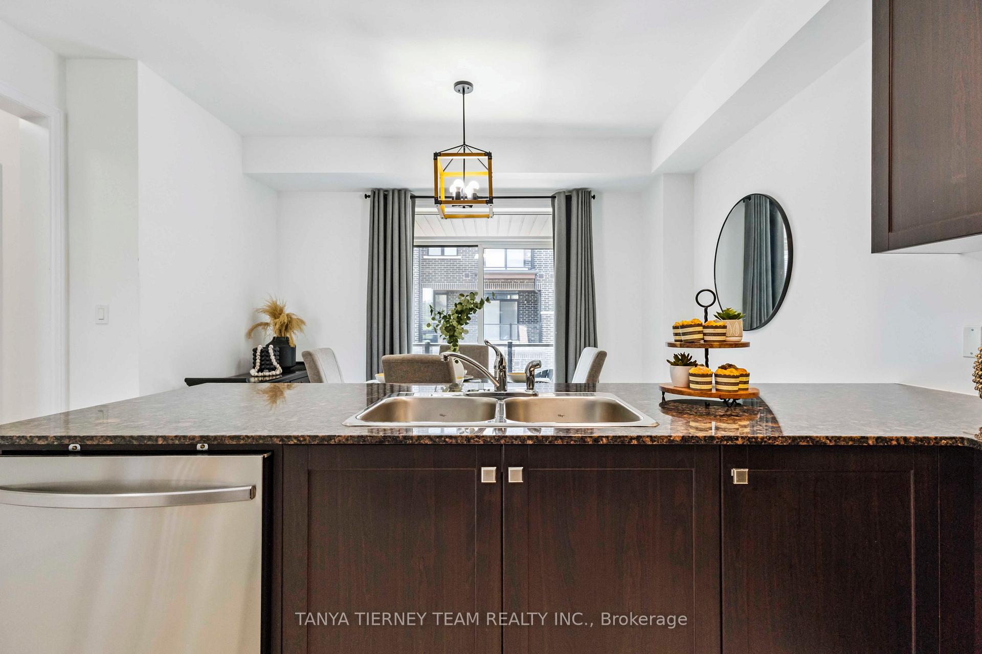 Photo 22 of 36 Dockside Way, Whitby, Port Whitby — HOMEH