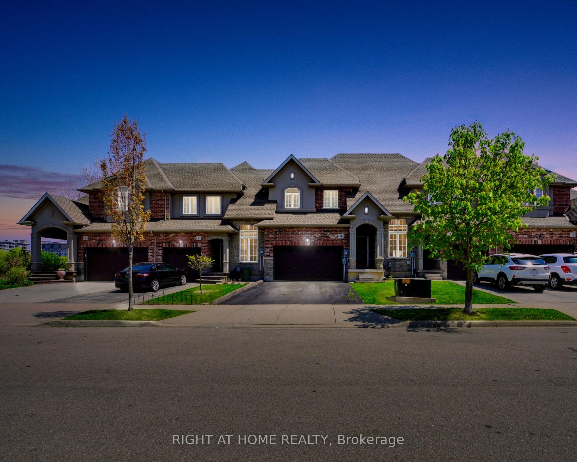 Photo 1 of 9 Medici Lane, Hamilton, Carpenter — HOMEH