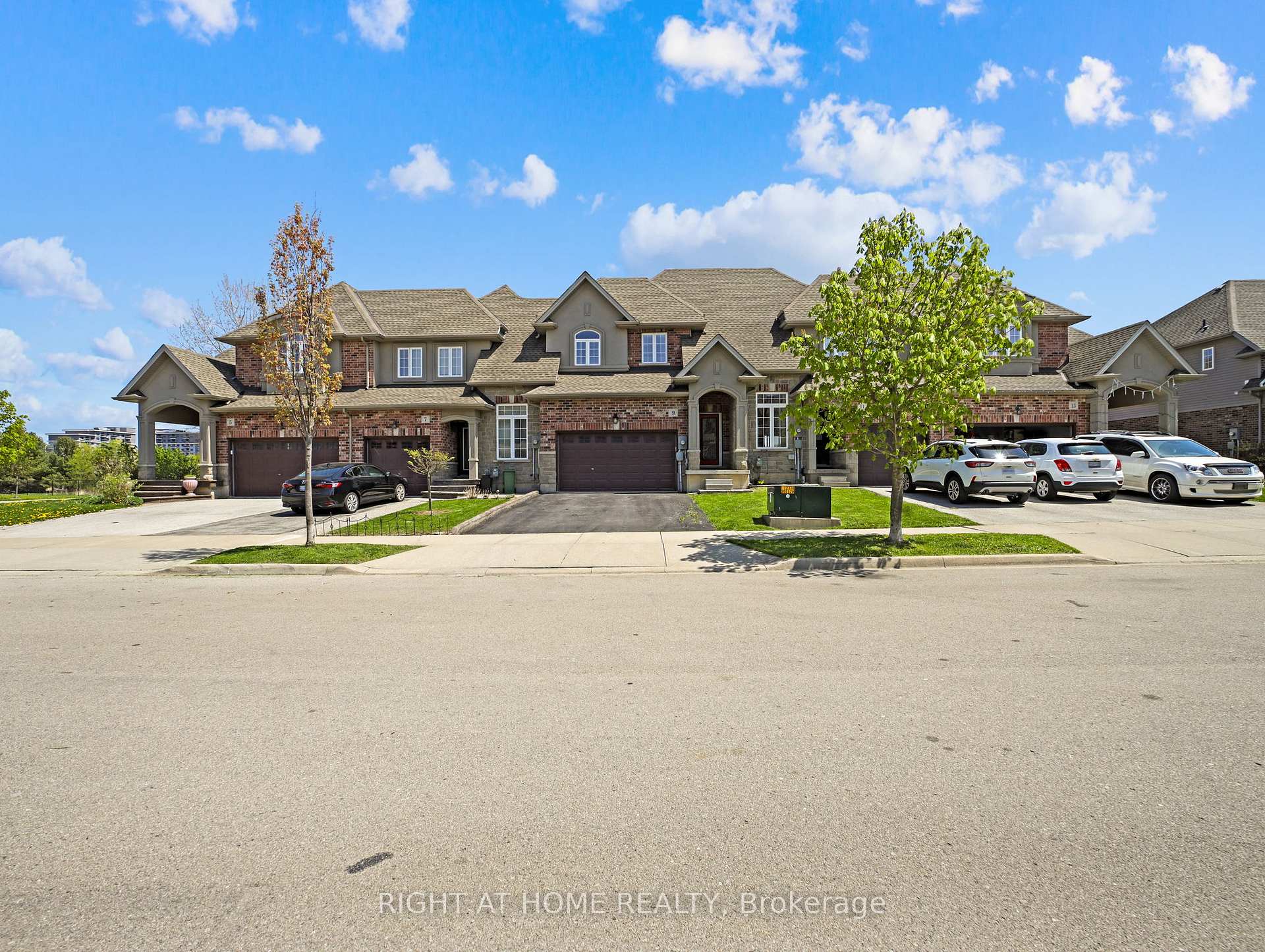 Photo 7 of 9 Medici Lane, Hamilton, Carpenter — HOMEH