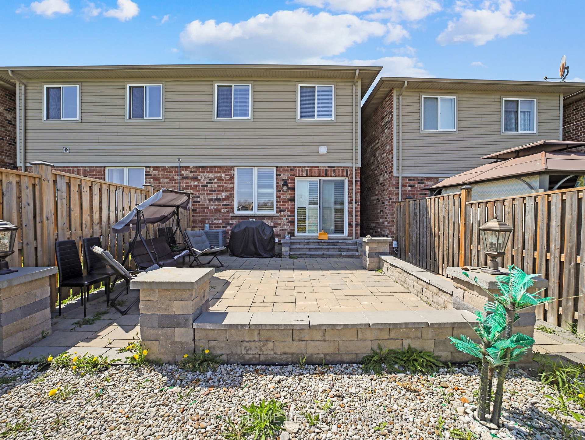 Photo 38 of 9 Medici Lane, Hamilton, Carpenter — HOMEH