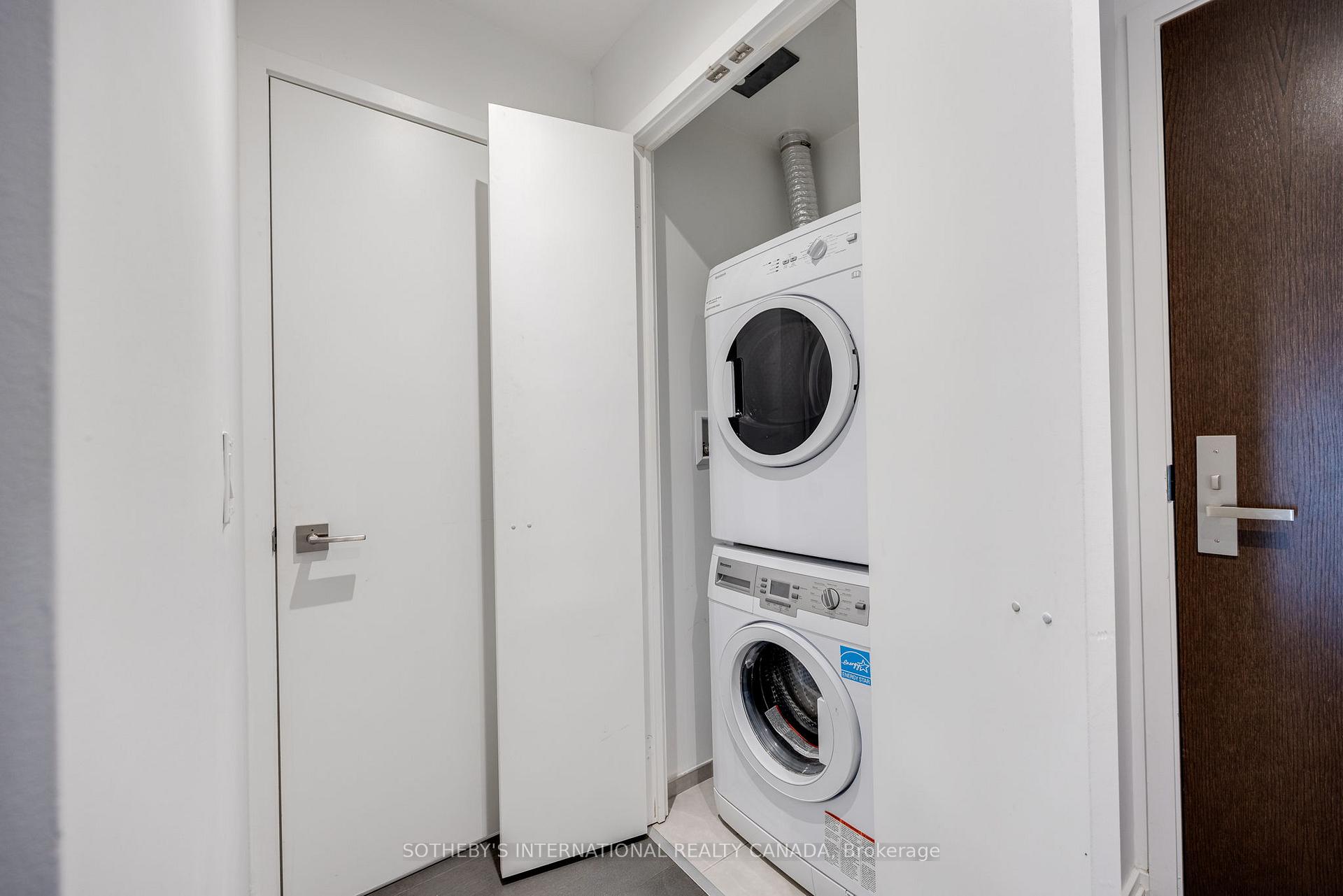 Photo 11 of Unit 2014, 70 Temperance Street, Toronto, Bay Street Corridor — HOMEH