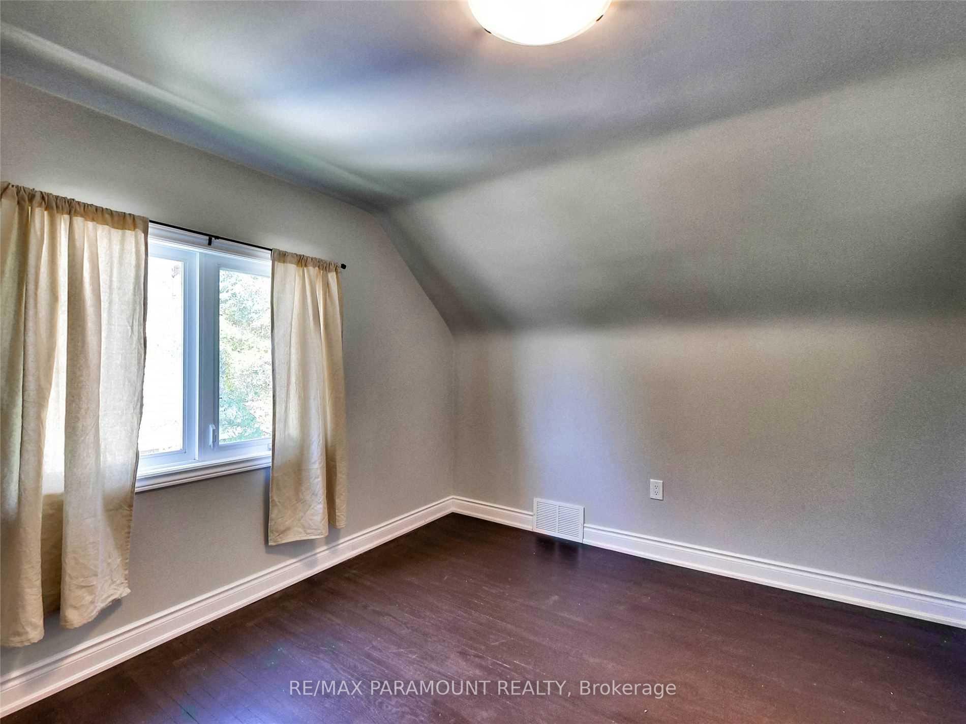 Photo 17 of Unit Upper, 25 Carene Avenue, Hamilton, Greenford — HOMEH