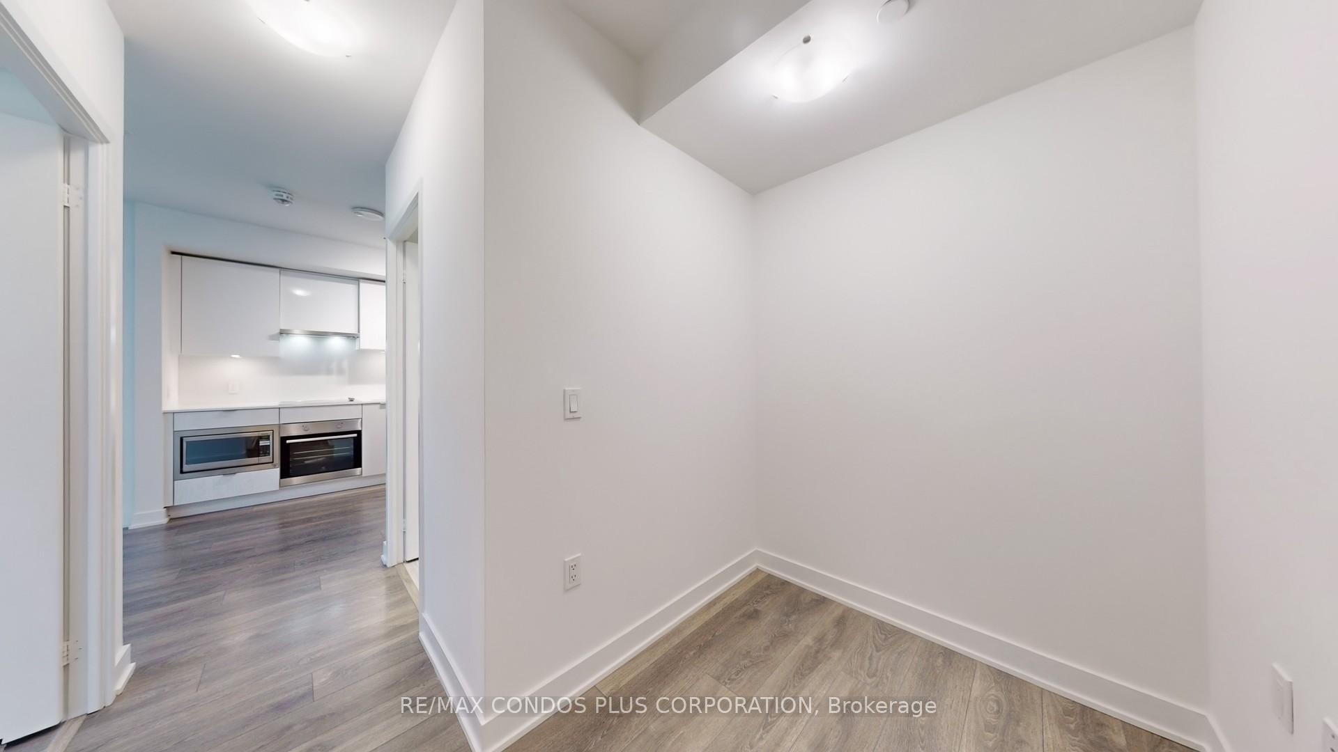 Photo 3 of Unit 1201, 195 Redpath Avenue, Toronto, Mount Pleasant West — HOMEH