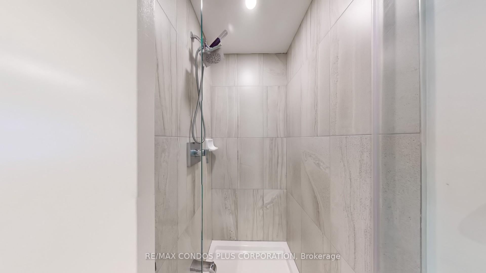 Photo 8 of Unit 1201, 195 Redpath Avenue, Toronto, Mount Pleasant West — HOMEH