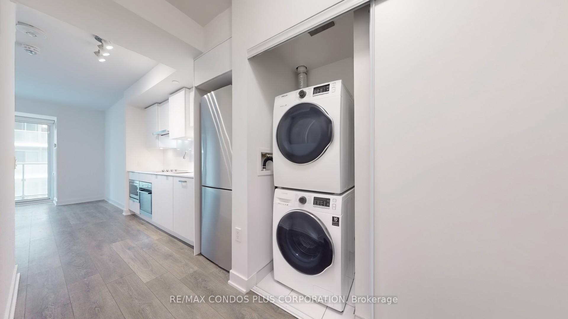 Photo 6 of Unit 1201, 195 Redpath Avenue, Toronto, Mount Pleasant West — HOMEH