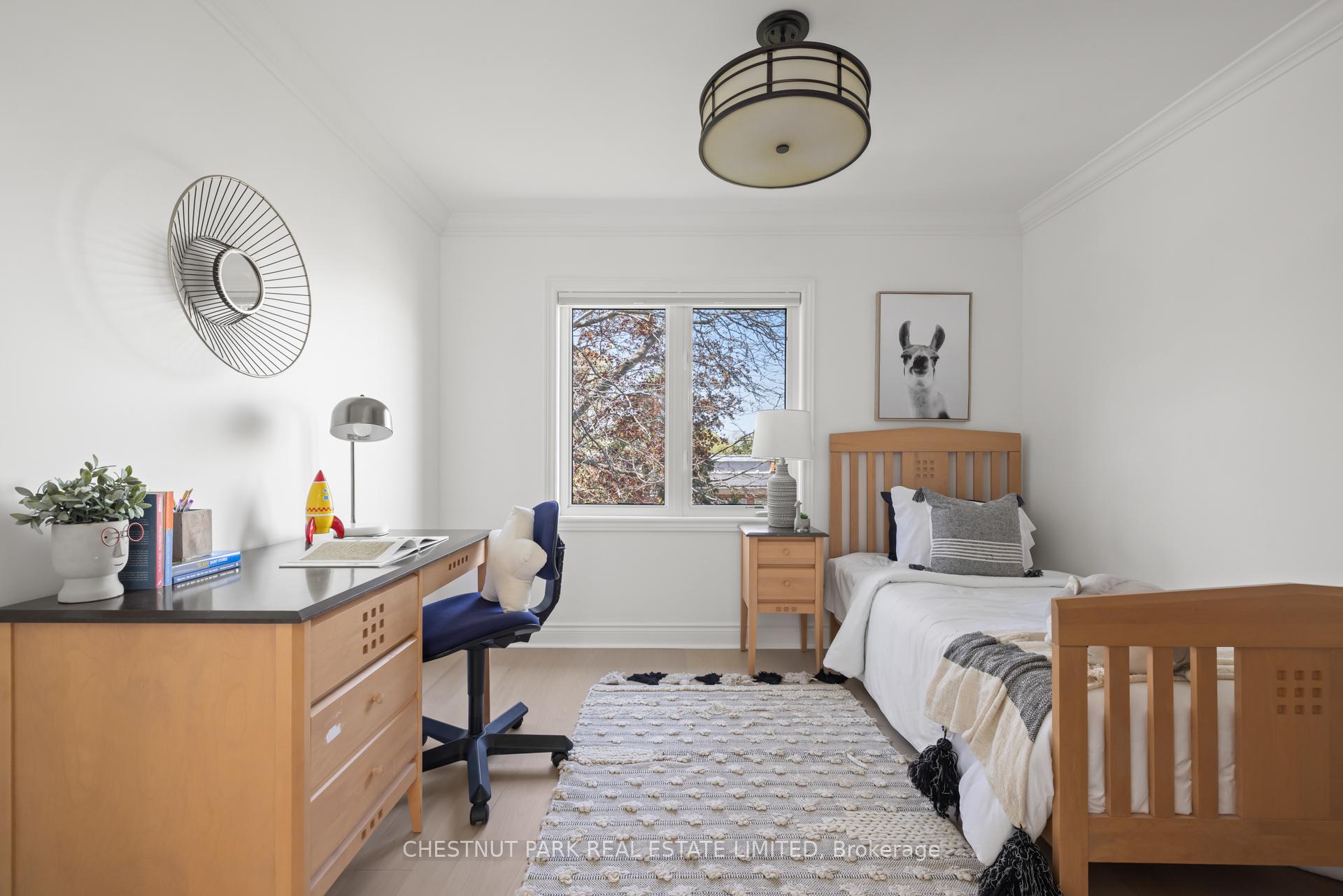 Photo 31 of 308 Hillhurst Boulevard, Toronto, Englemount-Lawrence — HOMEH