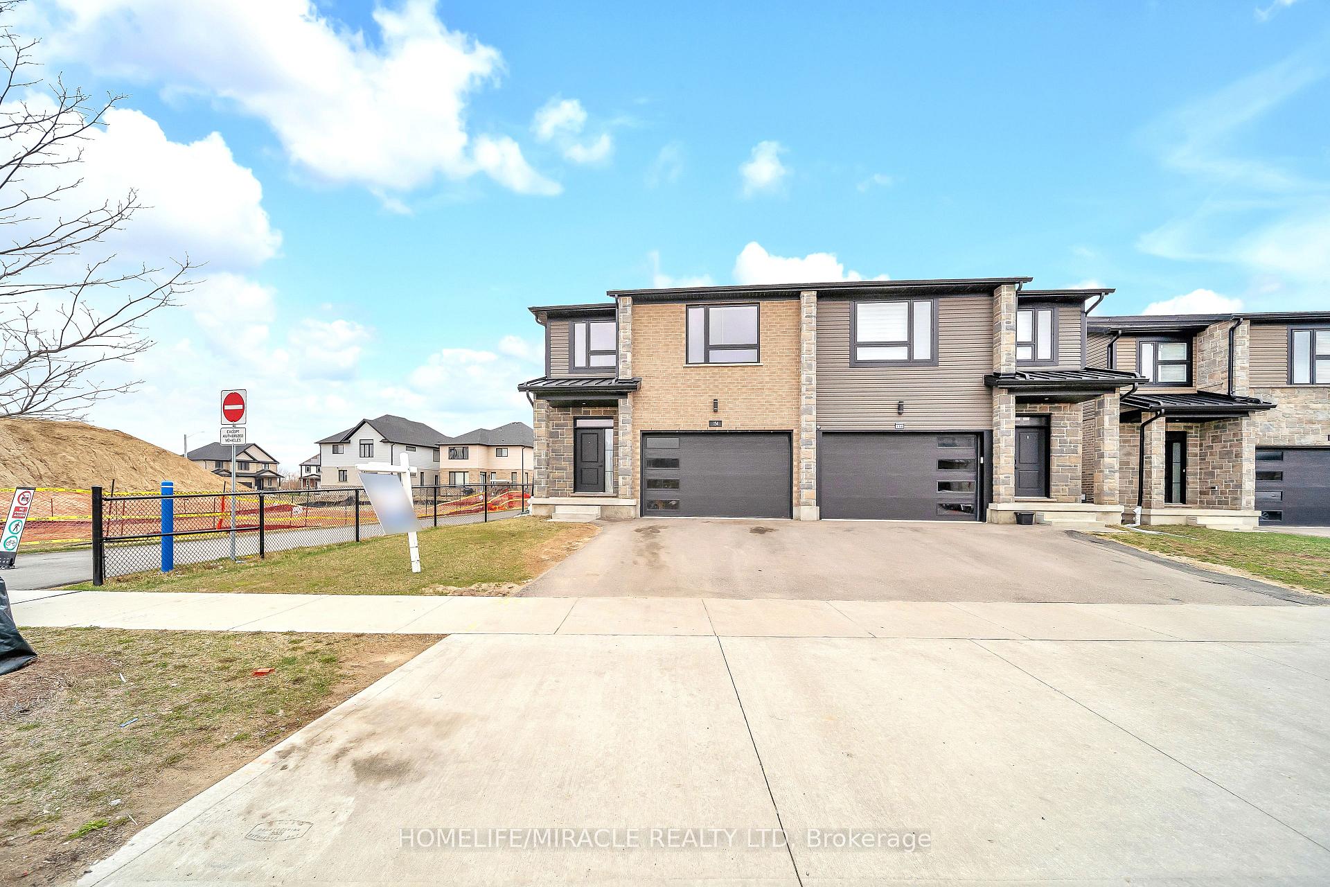 Photo 1 of 154 Otterbein Road, Kitchener — HOMEH