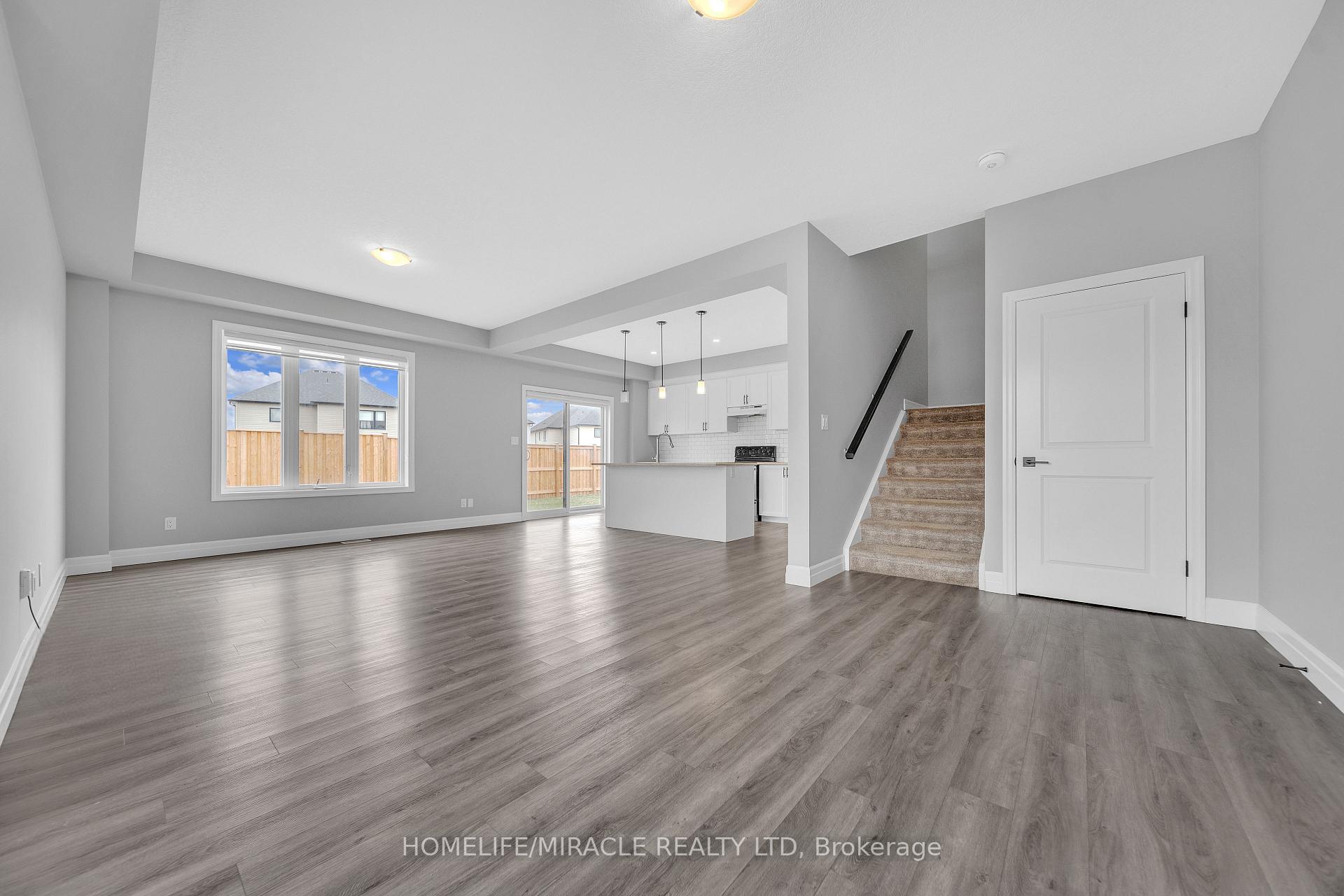 Photo 20 of 154 Otterbein Road, Kitchener — HOMEH