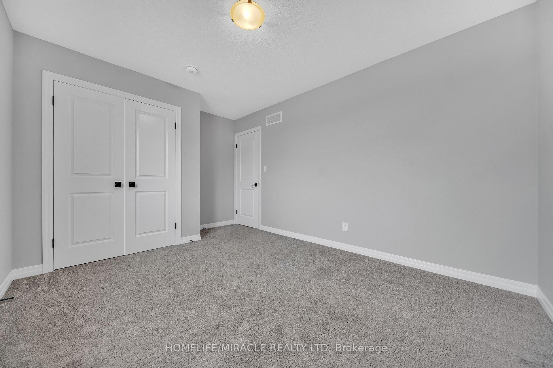 Photo 41 of 154 Otterbein Road, Kitchener — HOMEH