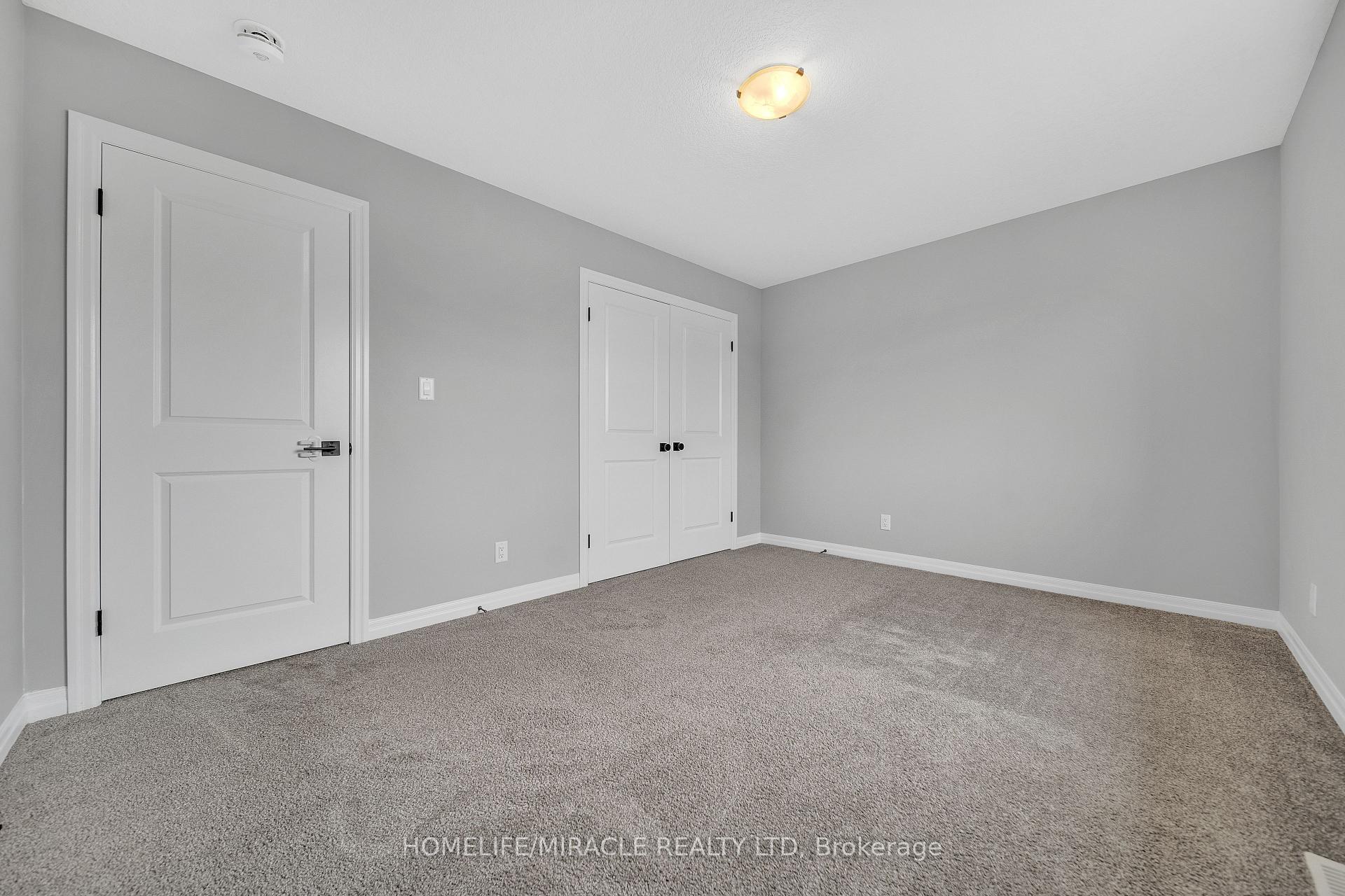Photo 47 of 154 Otterbein Road, Kitchener — HOMEH