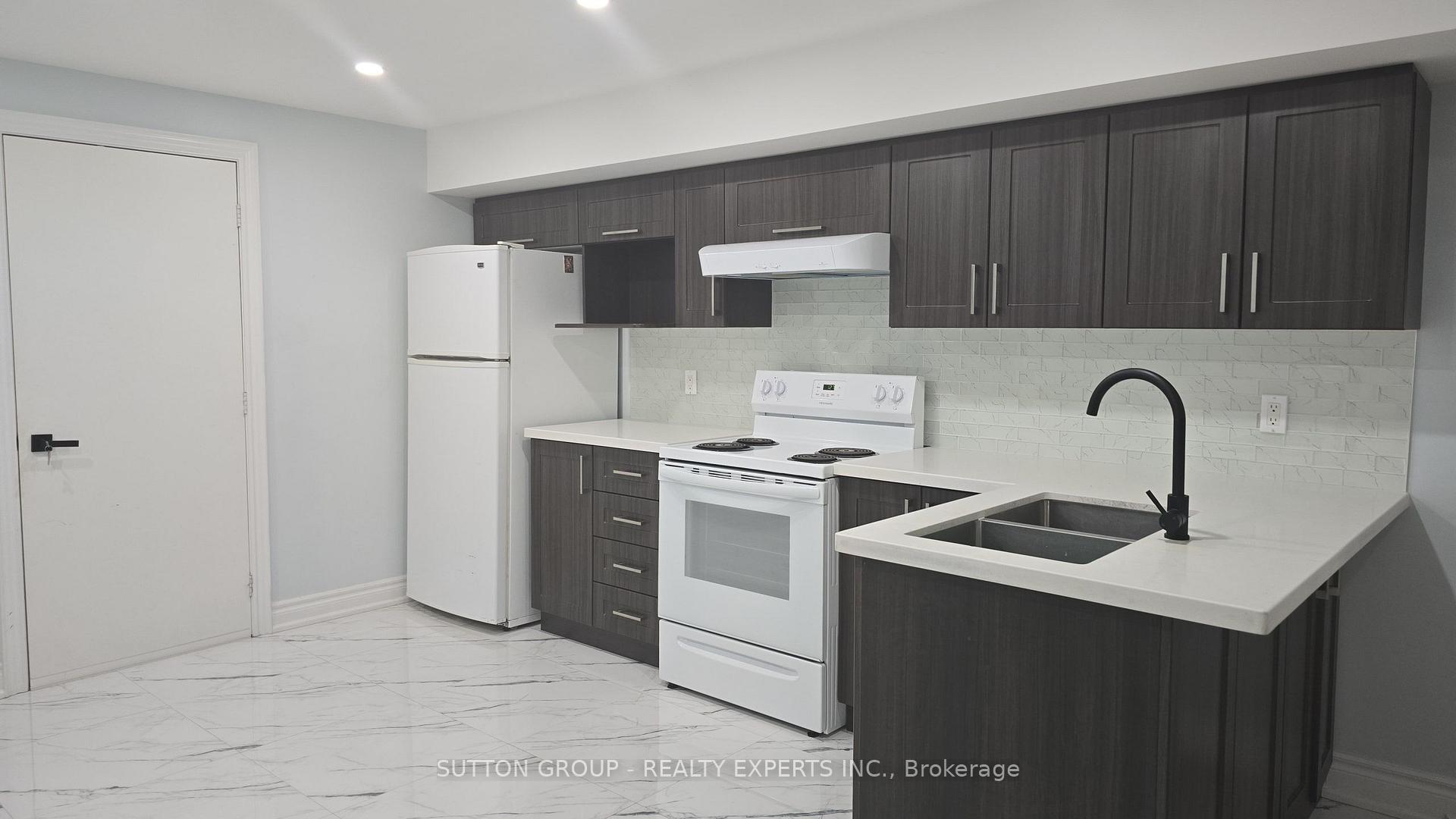 Photo 9 of Unit Basement, 10 Levida Street, Brampton, Vales of Castlemore — HOMEH