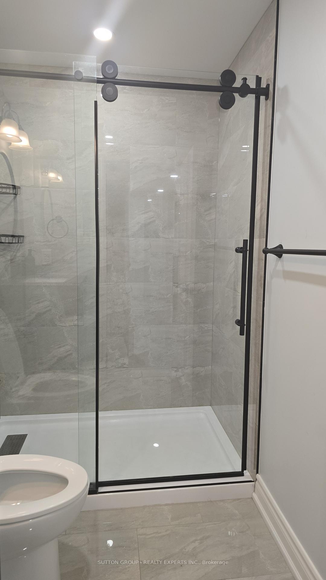 Photo 10 of Unit Basement, 10 Levida Street, Brampton, Vales of Castlemore — HOMEH