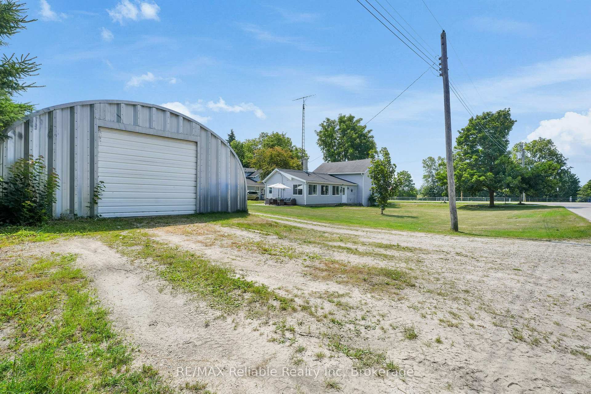 Photo 15 of 252 Kings Road, Central Huron, Londesborough — HOMEH