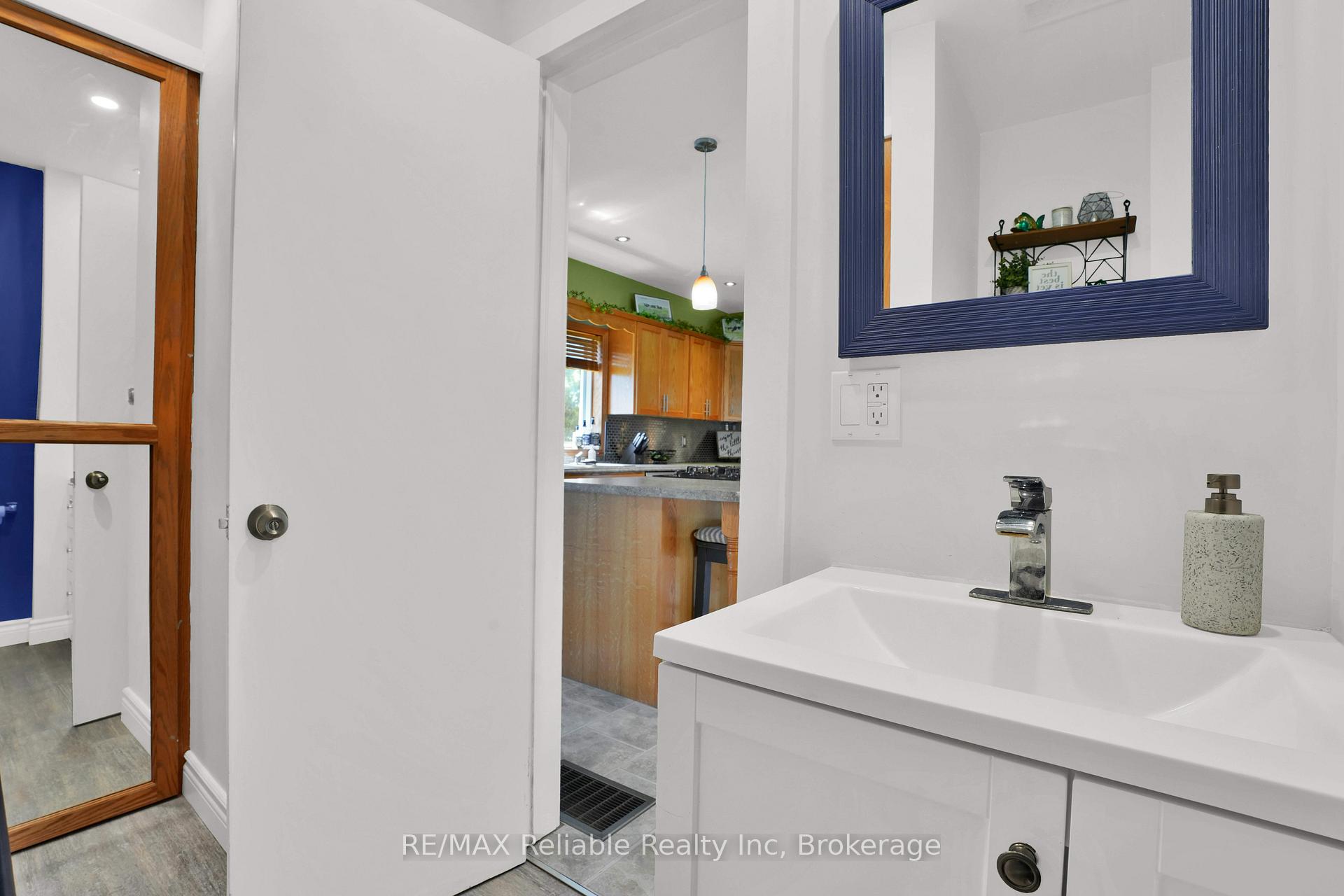 Photo 23 of 252 Kings Road, Central Huron, Londesborough — HOMEH