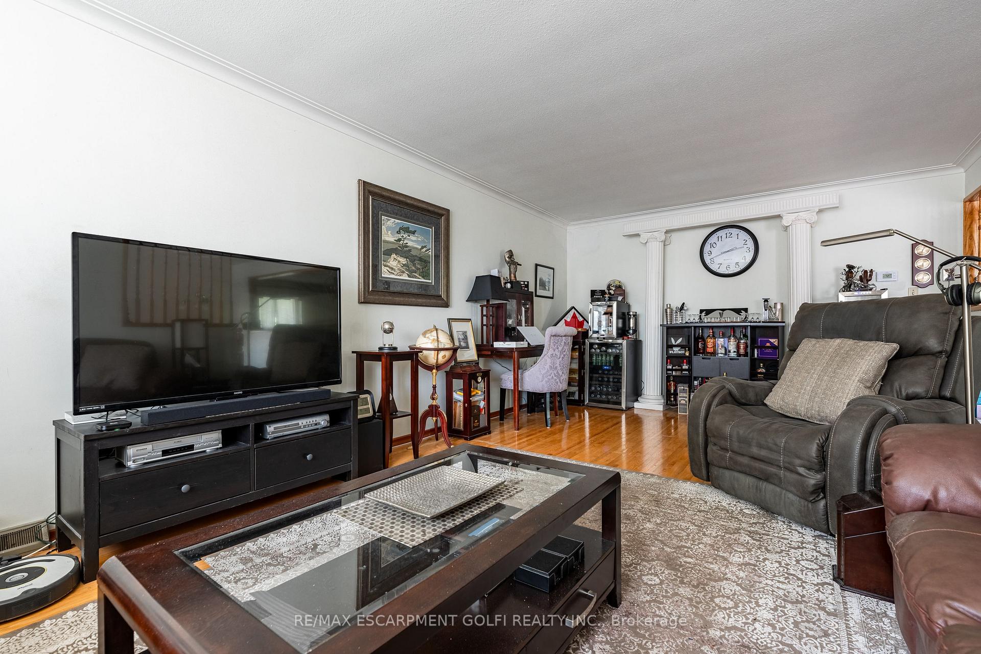 Photo 31 of 5347 Elm Street, Niagara Falls, Cherrywood — HOMEH