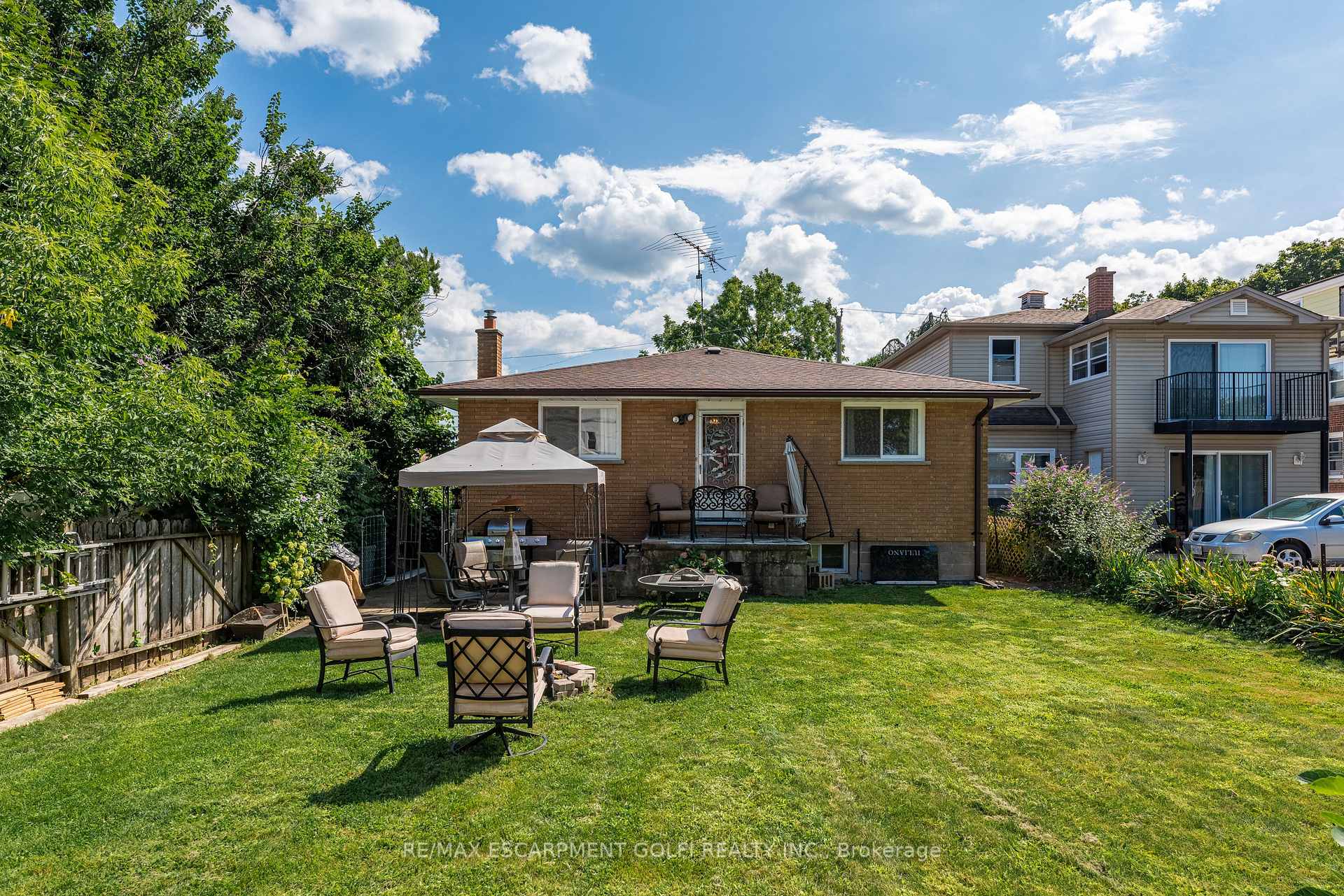 Photo 36 of 5347 Elm Street, Niagara Falls, Cherrywood — HOMEH