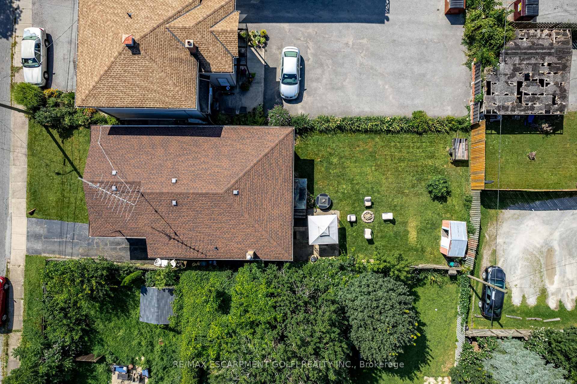 Photo 37 of 5347 Elm Street, Niagara Falls, Cherrywood — HOMEH