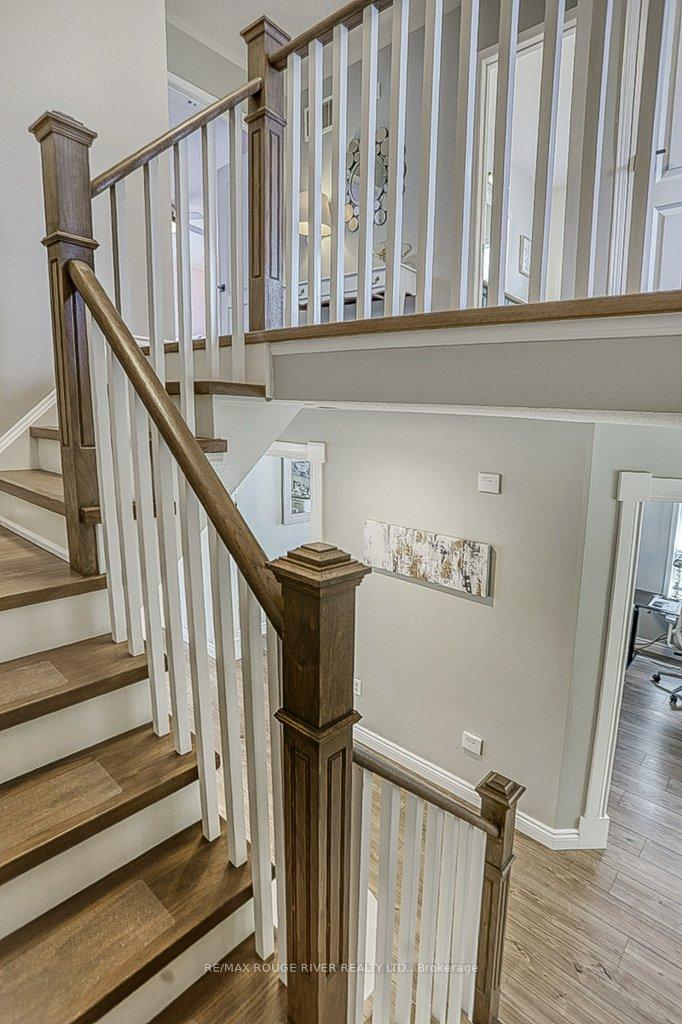 Photo 28 of 58 Dadson Drive, Clarington, Bowmanville — HOMEH