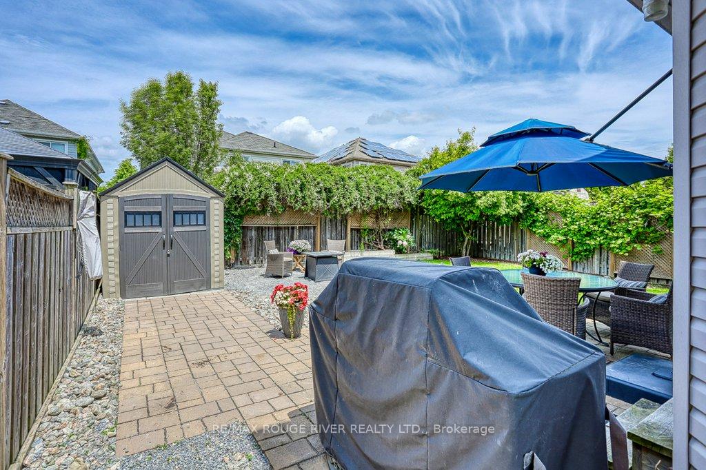 Photo 44 of 58 Dadson Drive, Clarington, Bowmanville — HOMEH