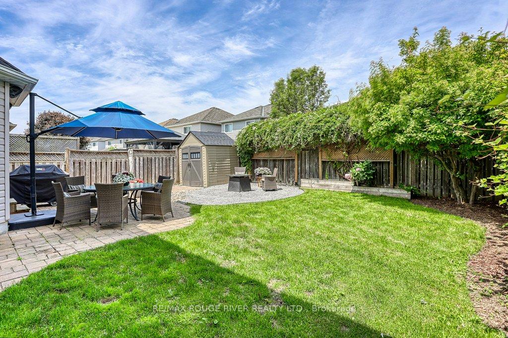 Photo 45 of 58 Dadson Drive, Clarington, Bowmanville — HOMEH