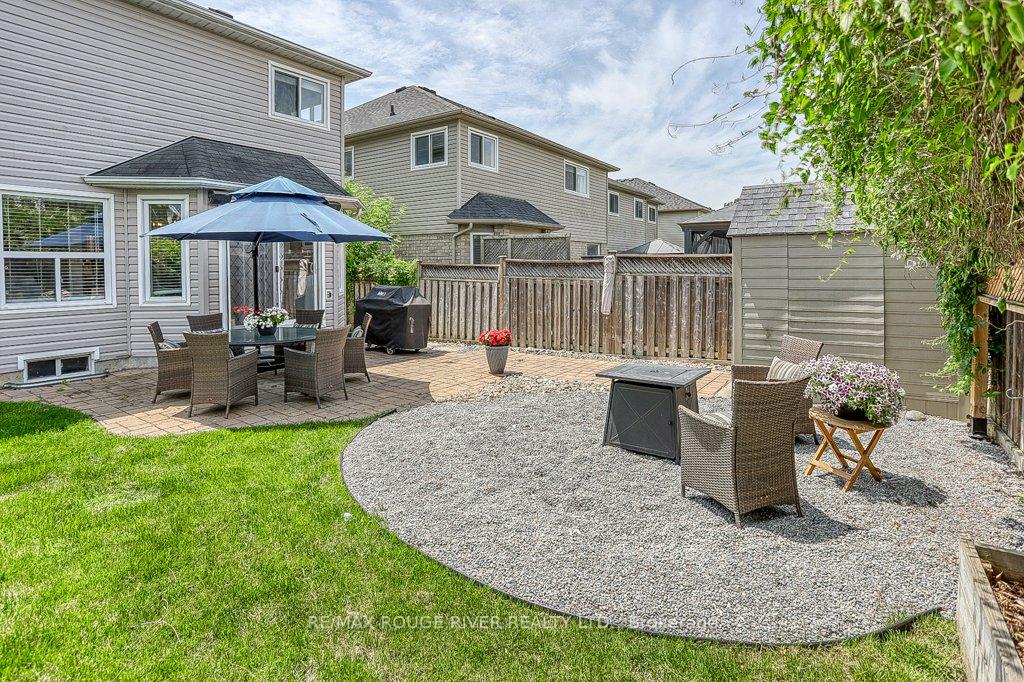 Photo 47 of 58 Dadson Drive, Clarington, Bowmanville — HOMEH
