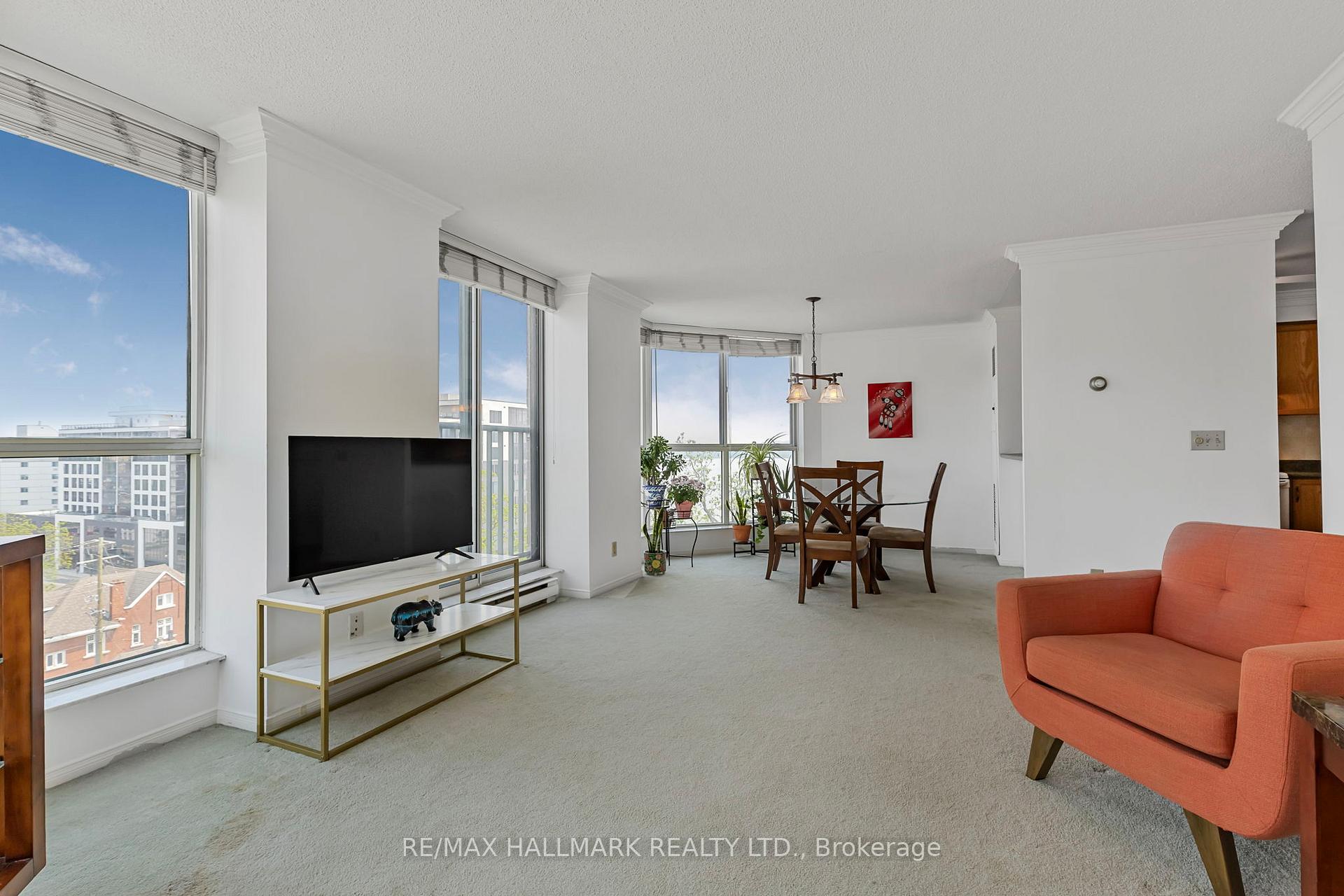 Photo 17 of Unit 811, 150 Dunlop Street E, Barrie, City Centre — HOMEH