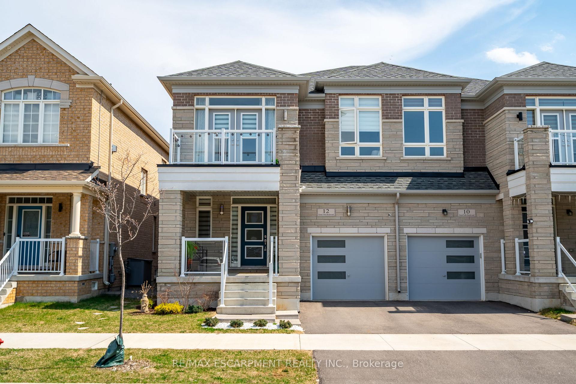 Front of 12 Great Falls Boulevard