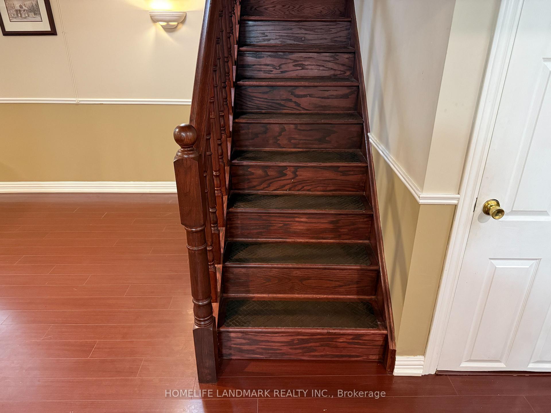 Photo 4 of Bsmt 104 Olivewood Drive, Markham, Middlefield — HOMEH