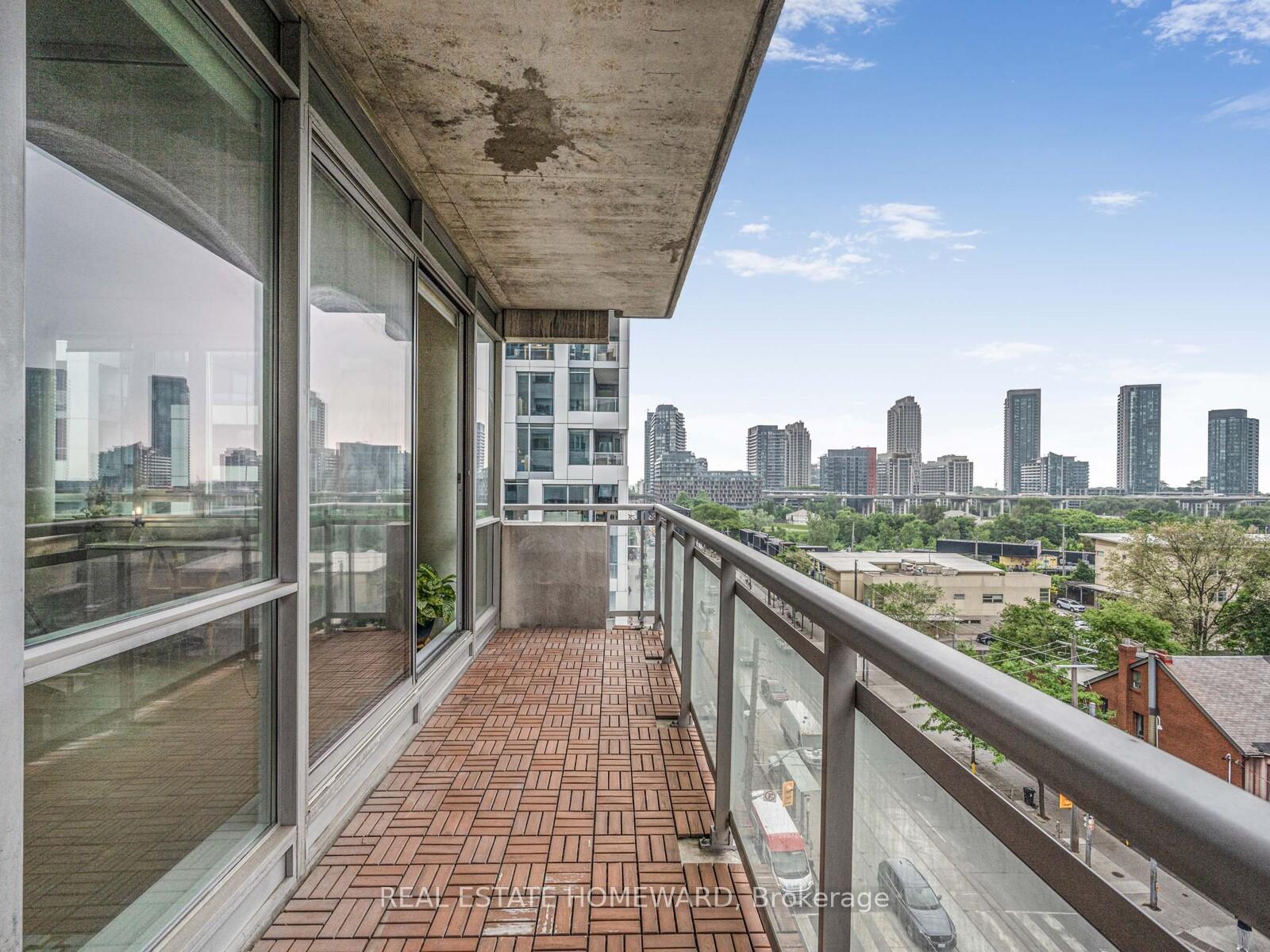 Photo 22 of Unit 706, 38 Niagara Street, Toronto, Niagara — HOMEH
