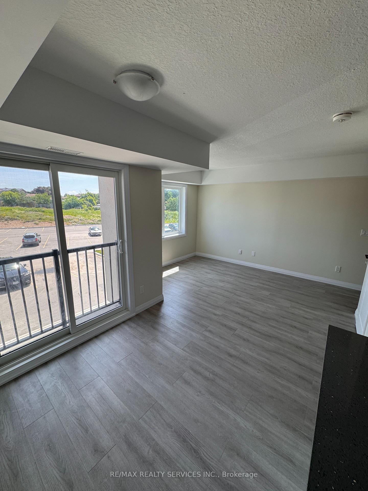 Photo 11 of Unit 49, 350 Fisher Mills Road, Cambridge — HOMEH