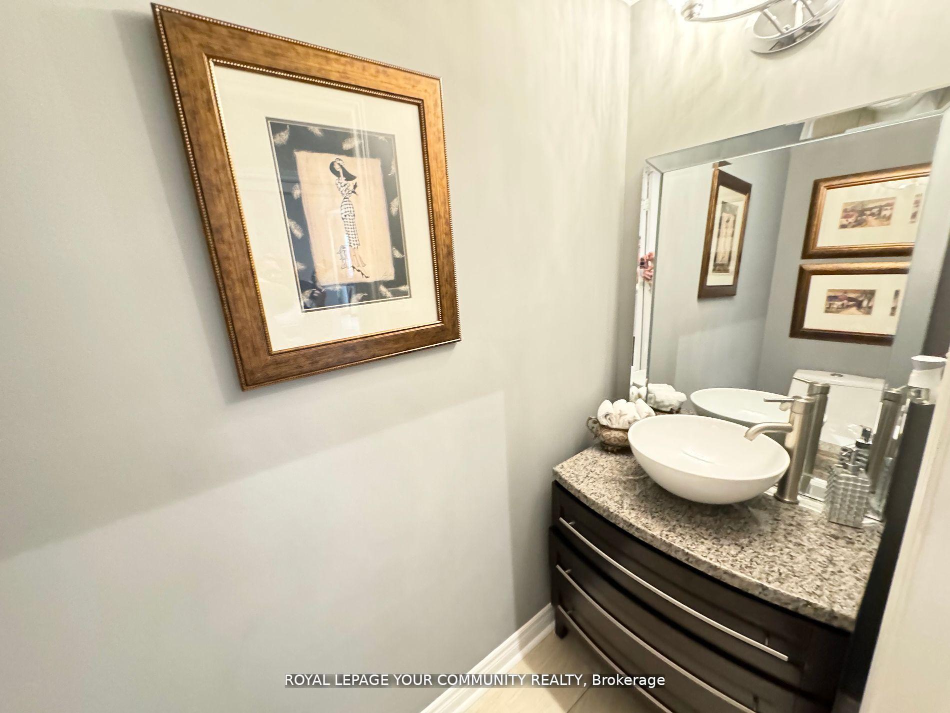 Photo 3 of 60 Pantano Drive, Vaughan, Patterson — HOMEH