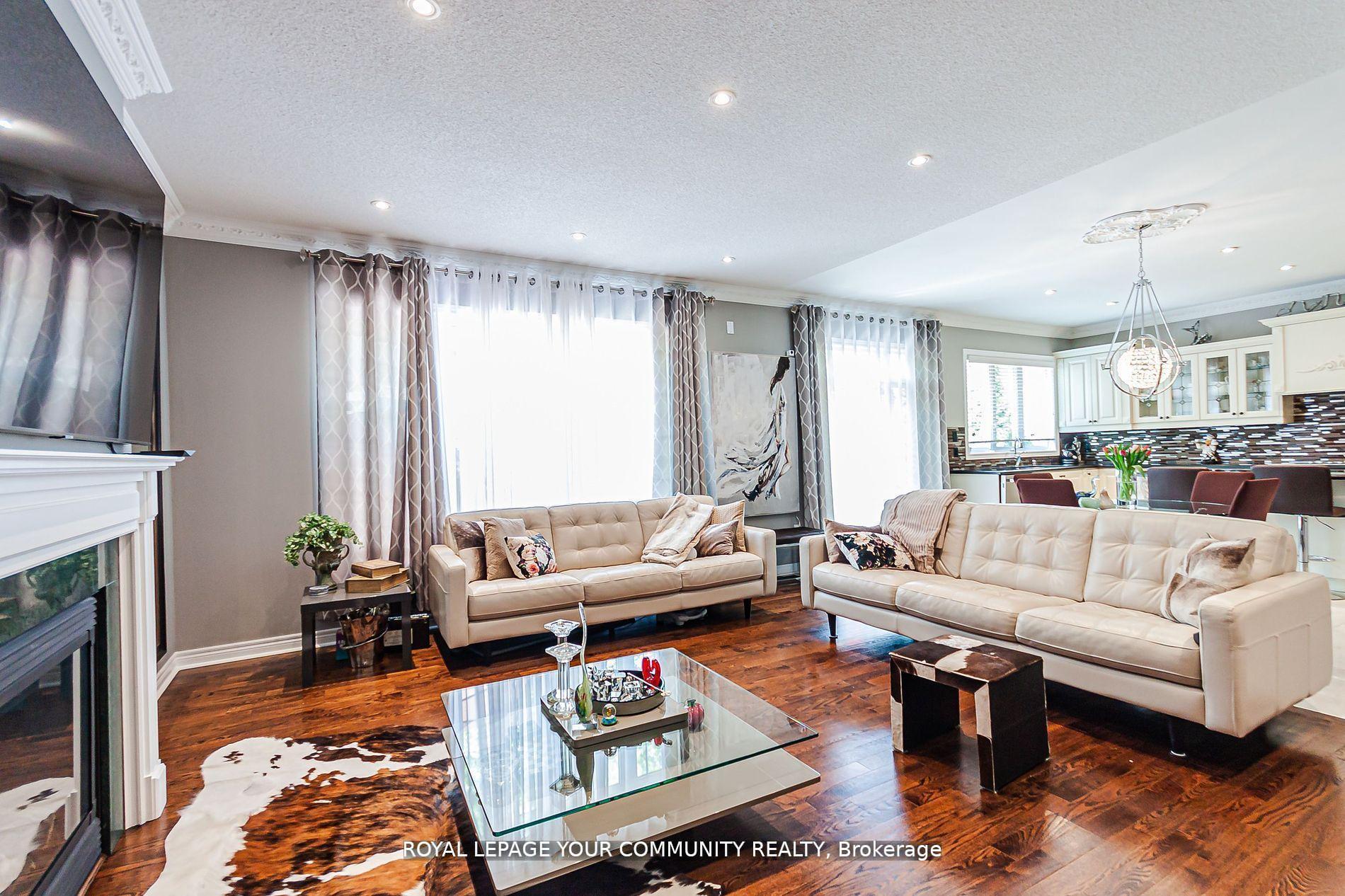 Photo 7 of 60 Pantano Drive, Vaughan, Patterson — HOMEH