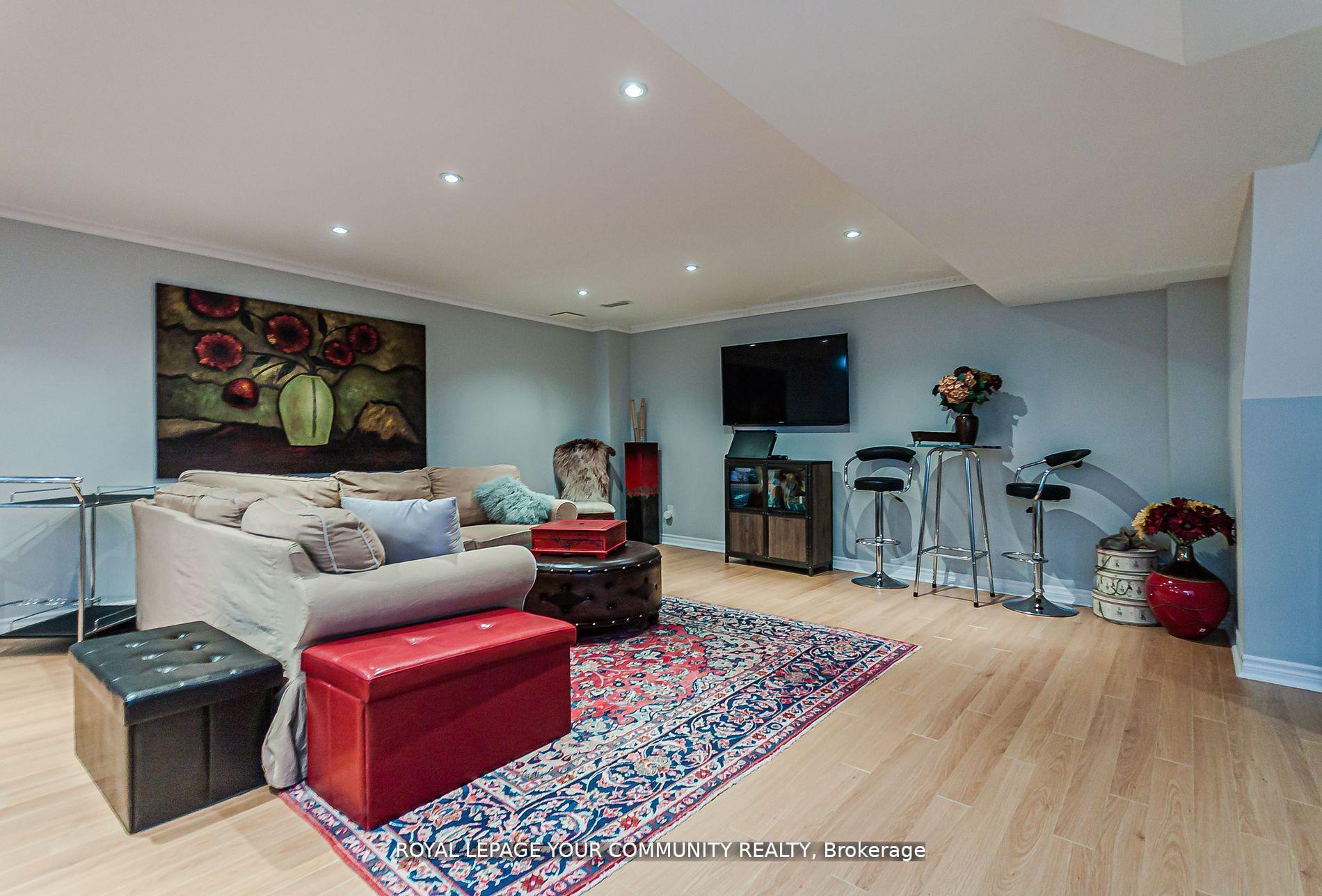 Photo 32 of 60 Pantano Drive, Vaughan, Patterson — HOMEH