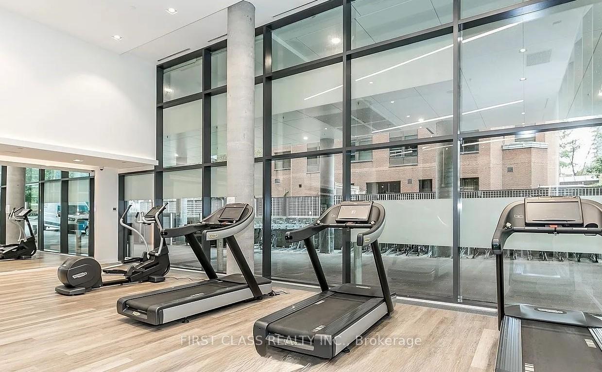Photo 6 of Unit 618, 161 Roehampton Avenue, Toronto, Mount Pleasant West — HOMEH