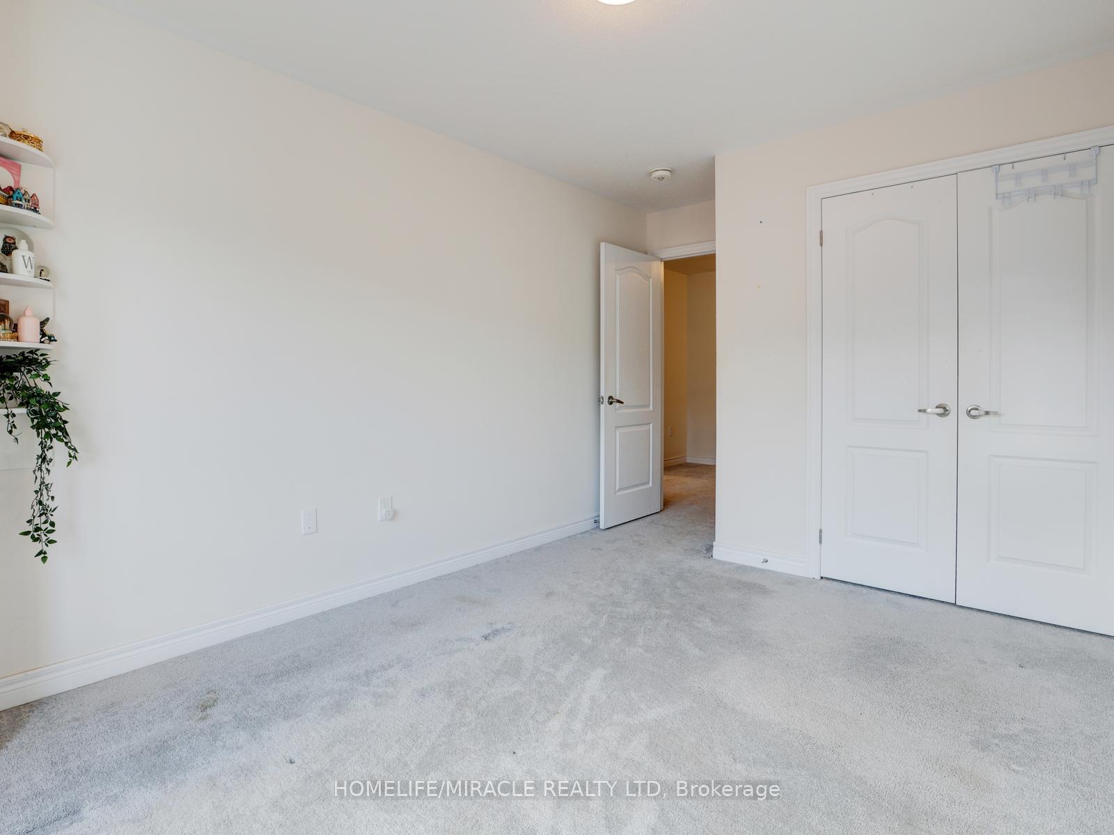 Photo 31 of Unit 100, 166 Deerpath Drive, Guelph, Willow West/Sugarbush/West Acres — HOMEH
