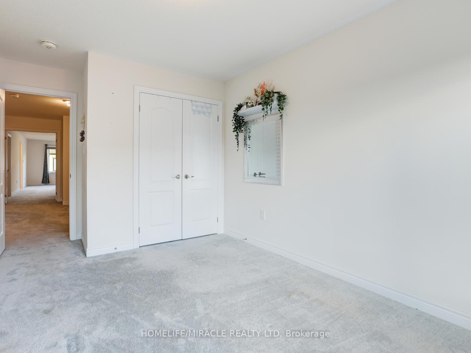 Photo 32 of Unit 100, 166 Deerpath Drive, Guelph, Willow West/Sugarbush/West Acres — HOMEH