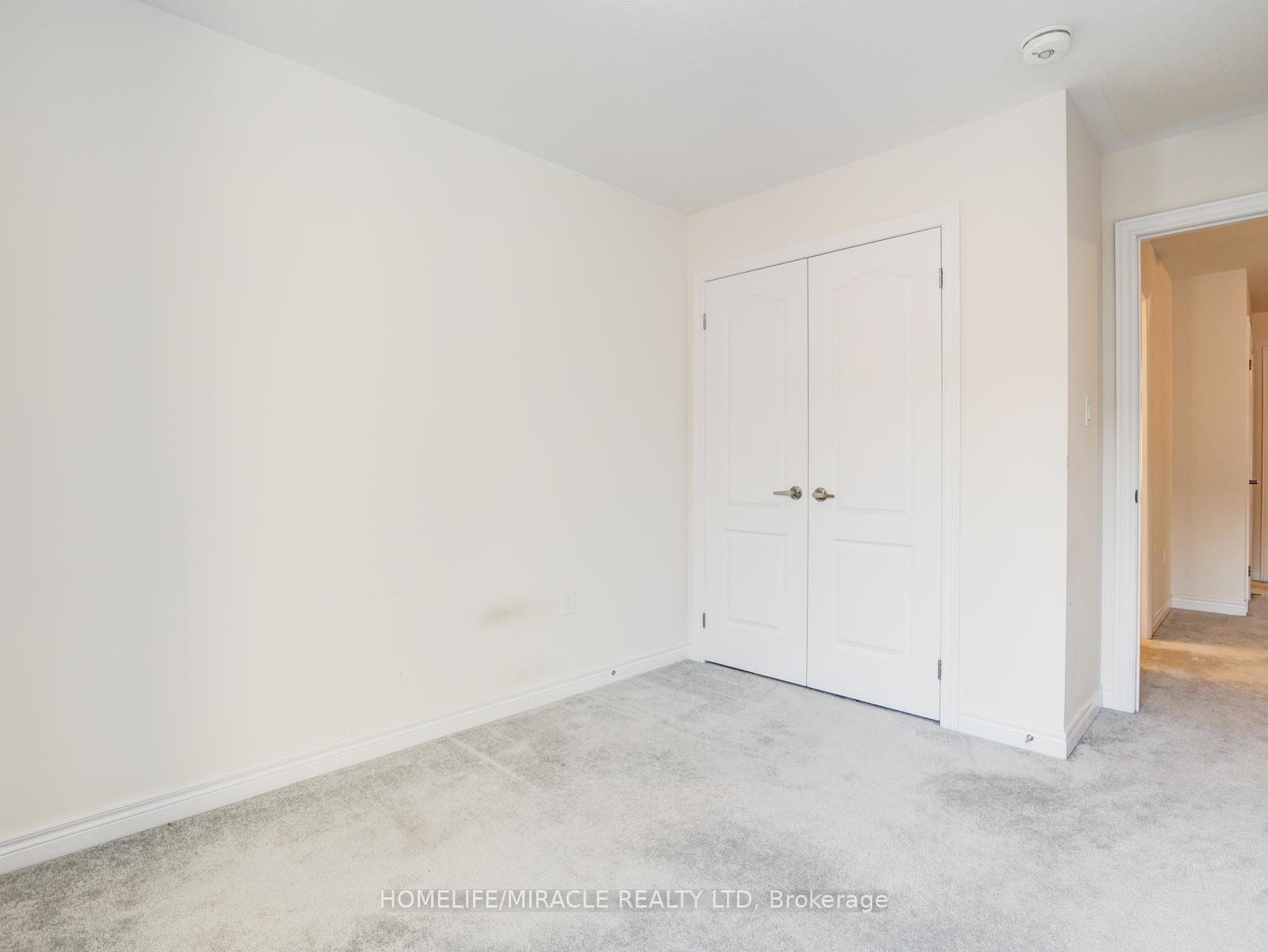 Photo 34 of Unit 100, 166 Deerpath Drive, Guelph, Willow West/Sugarbush/West Acres — HOMEH
