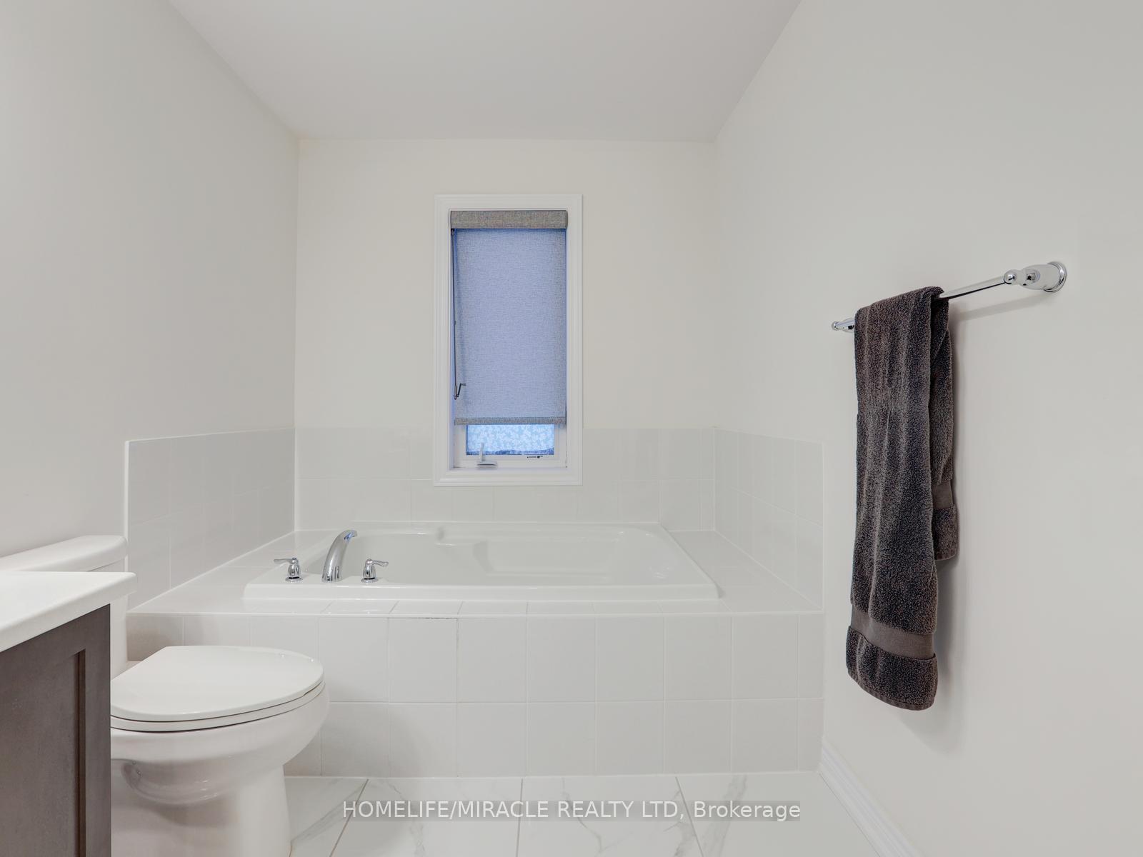Photo 44 of Unit 100, 166 Deerpath Drive, Guelph, Willow West/Sugarbush/West Acres — HOMEH