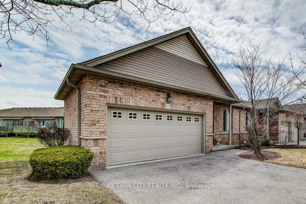 Front of Unit 107, 20 Isherwood Avenue