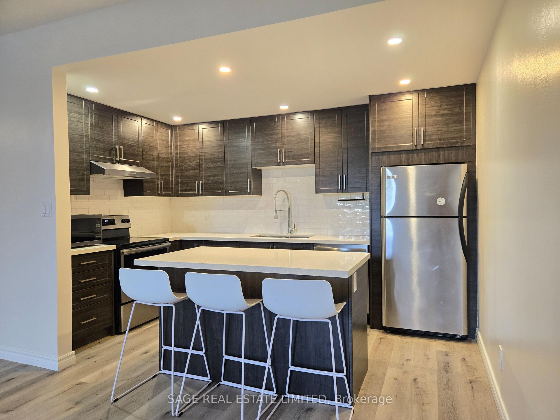 Photo 12 of Unit 208, 188 Spadina Avenue, Toronto, Kensington-Chinatown — HOMEH