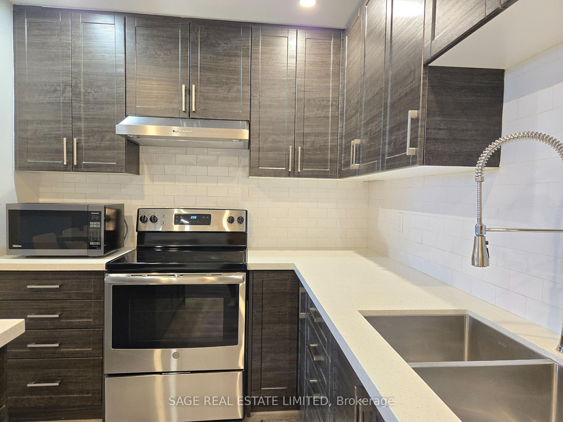 Photo 13 of Unit 208, 188 Spadina Avenue, Toronto, Kensington-Chinatown — HOMEH