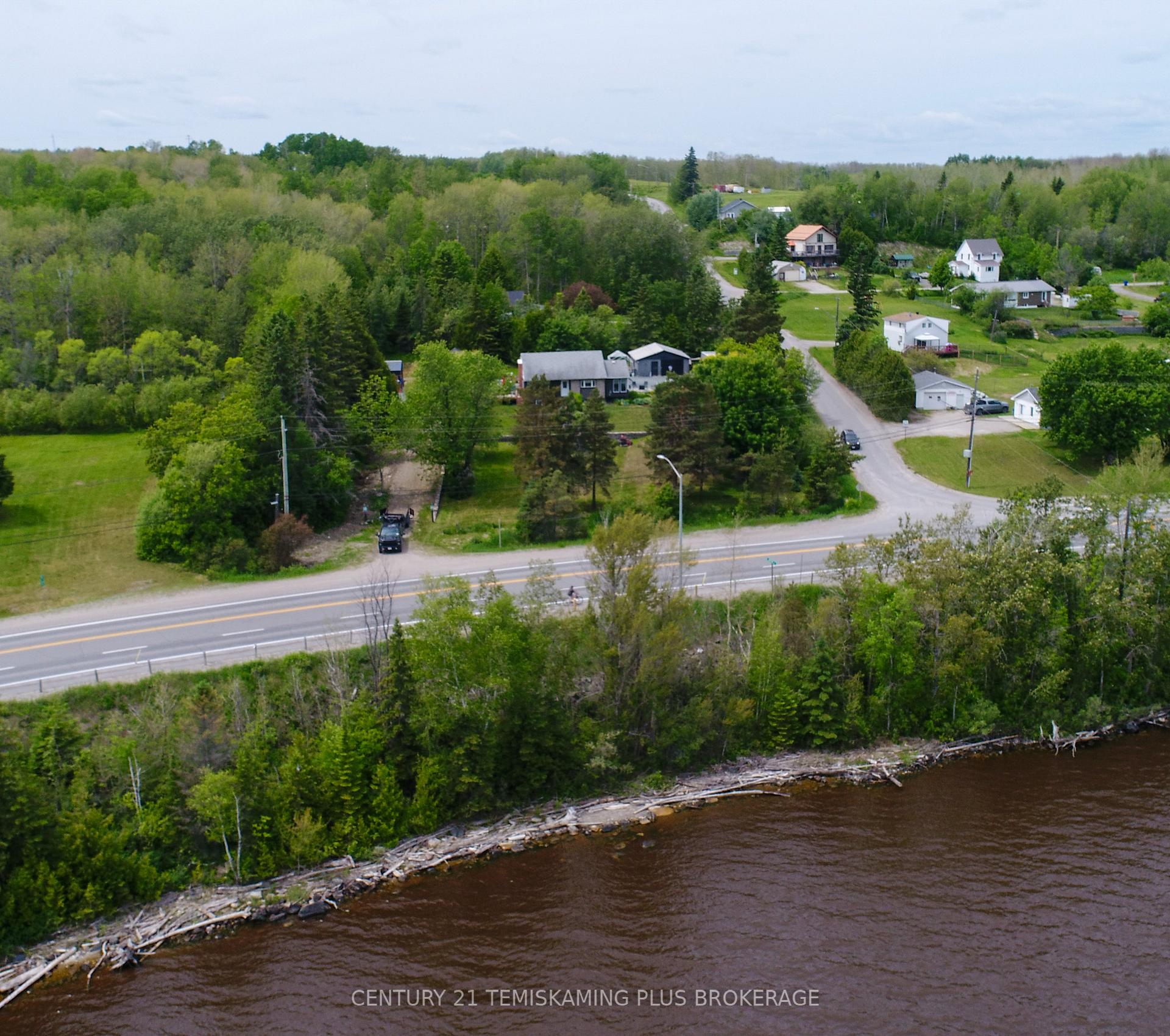 Photo 1 of 4 Dutton Street, Temiskaming Shores, Haileybury — HOMEH