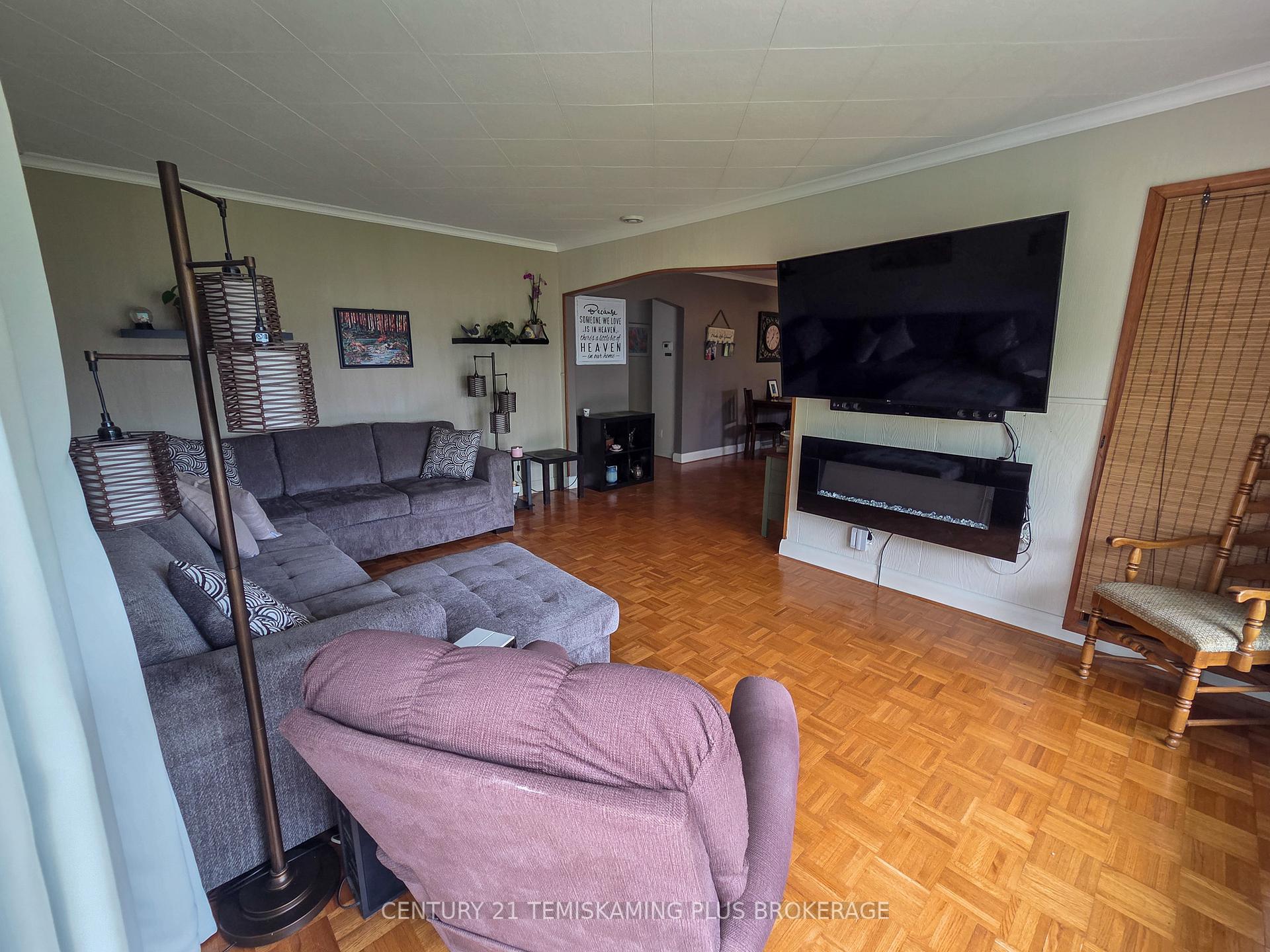 Photo 18 of 4 Dutton Street, Temiskaming Shores, Haileybury — HOMEH