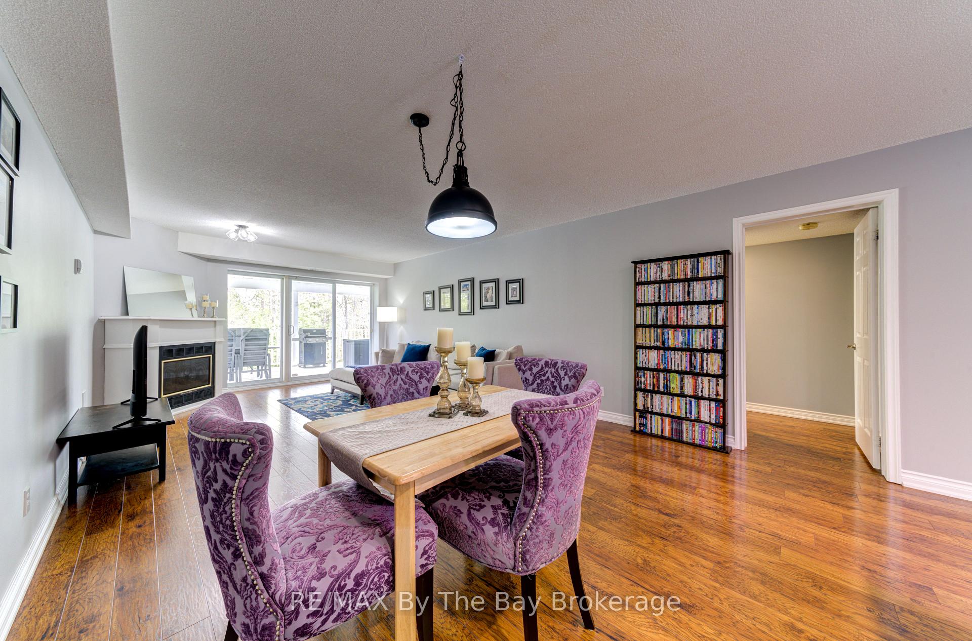Photo 19 of Unit 6, 10 Mulligan Lane, Wasaga Beach — HOMEH