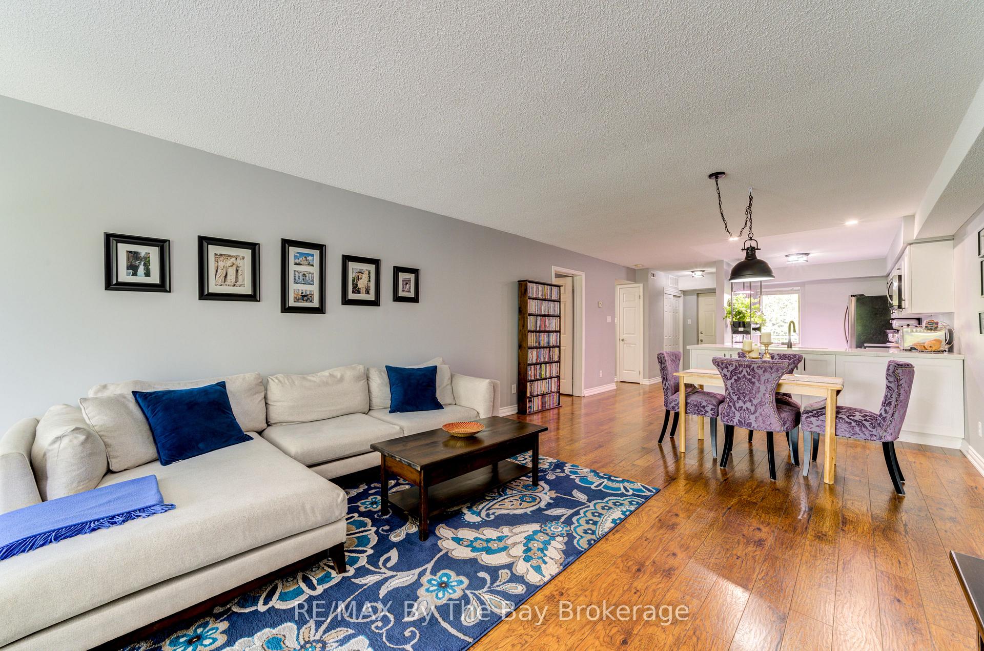 Photo 22 of Unit 6, 10 Mulligan Lane, Wasaga Beach — HOMEH
