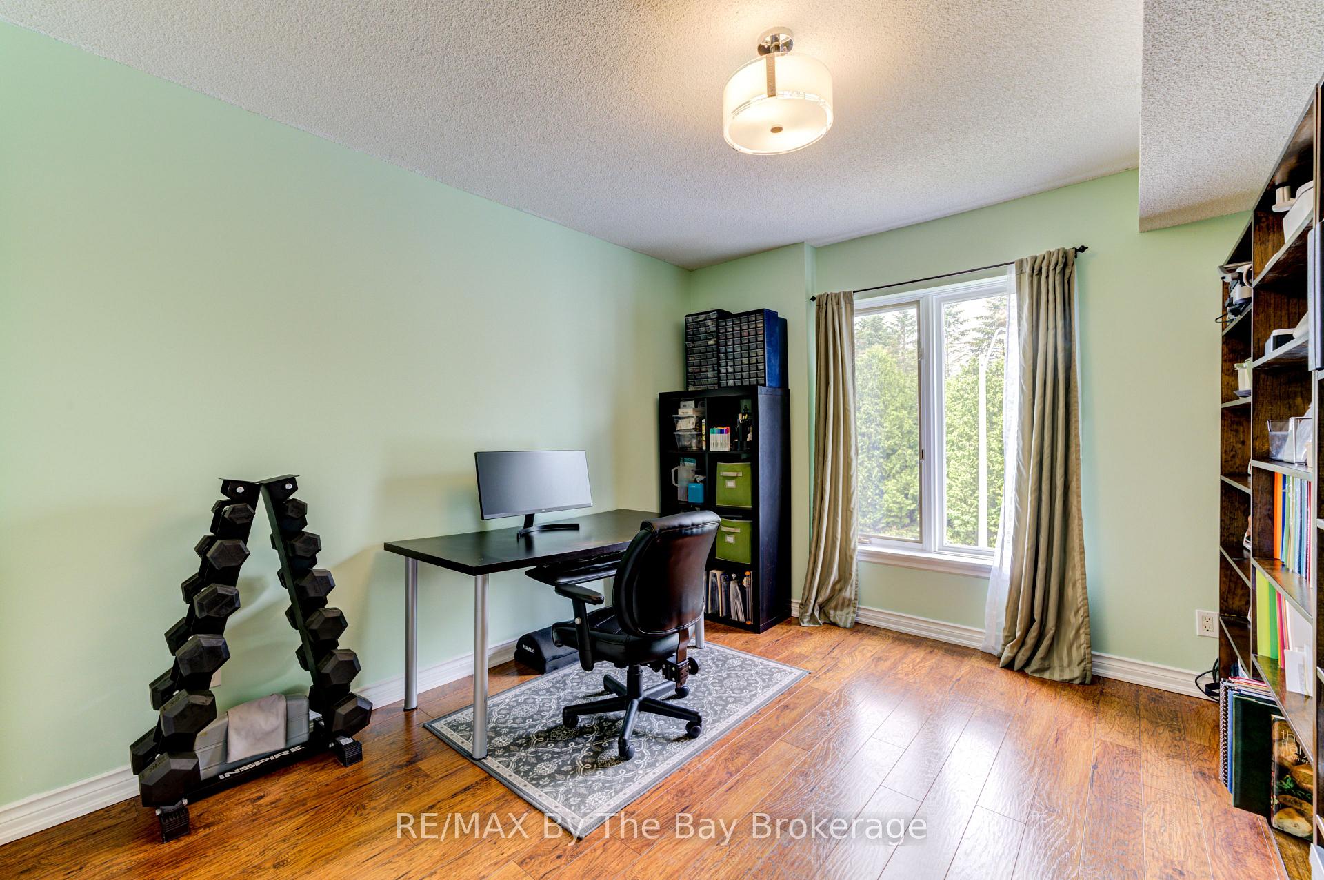 Photo 23 of Unit 6, 10 Mulligan Lane, Wasaga Beach — HOMEH