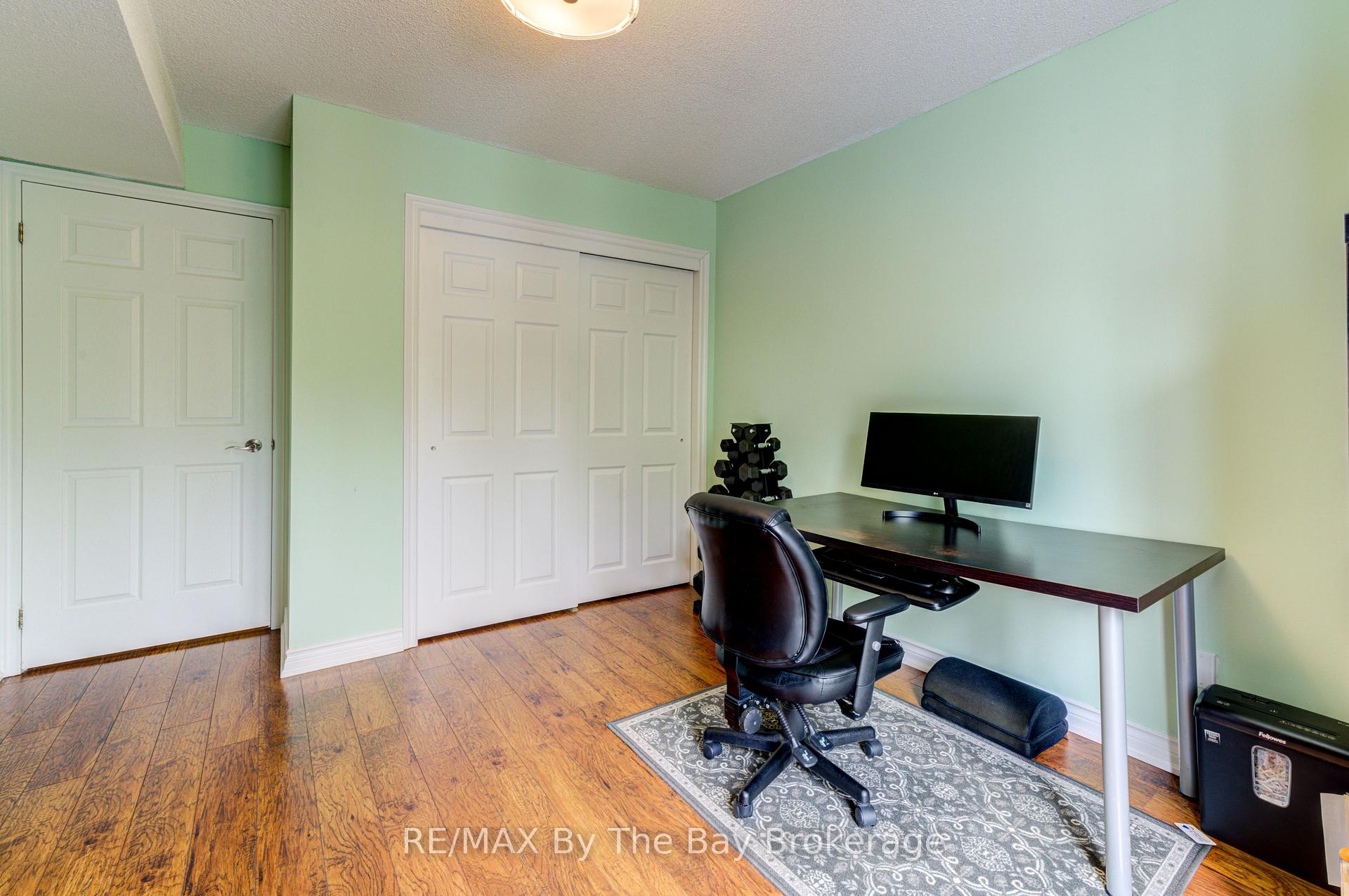 Photo 29 of Unit 6, 10 Mulligan Lane, Wasaga Beach — HOMEH