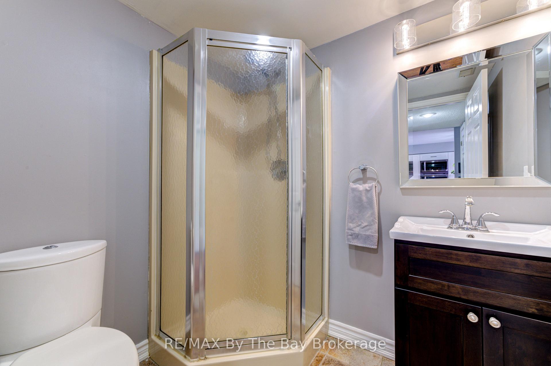 Photo 35 of Unit 6, 10 Mulligan Lane, Wasaga Beach — HOMEH